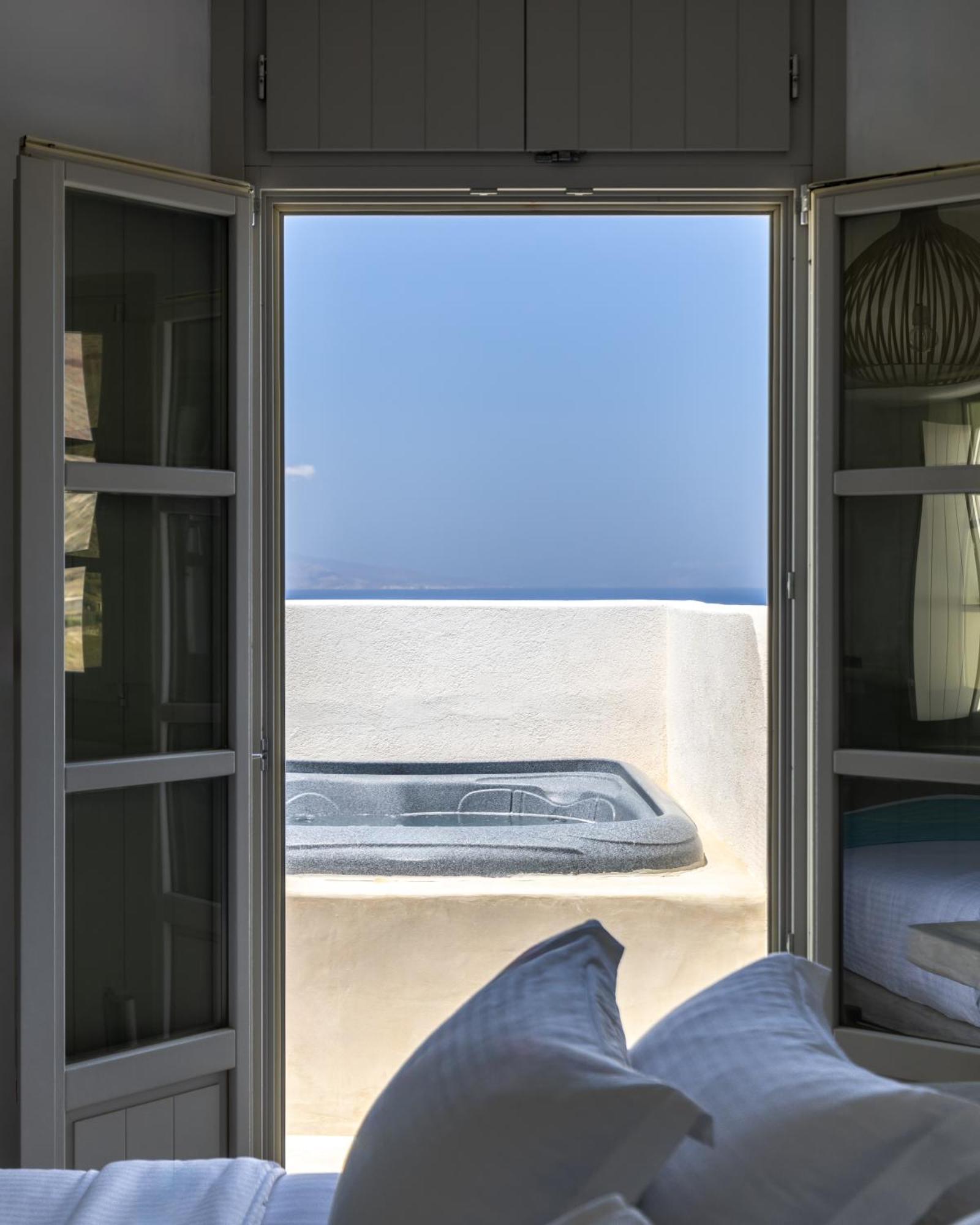 Hotel Danae Santorini