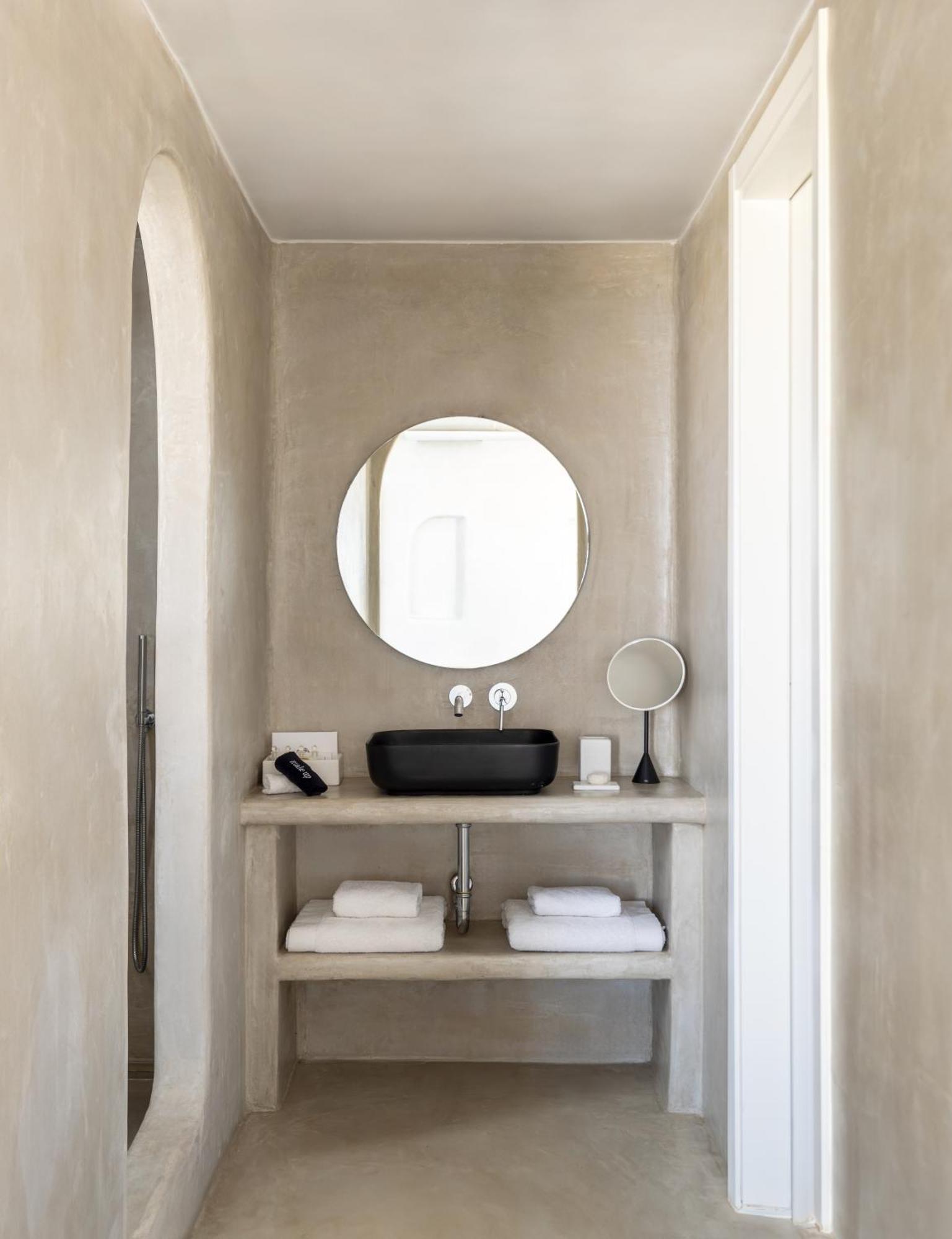 Danae Santorini Oia (Santorini)
