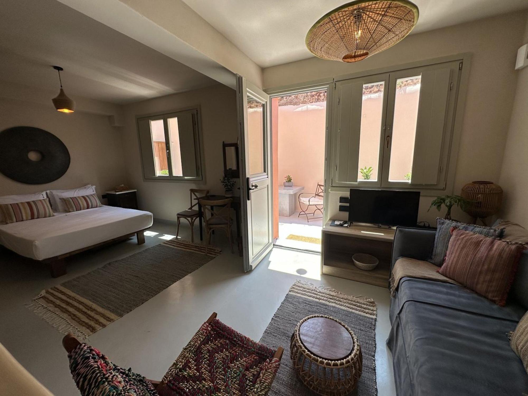 Villa Studio Finikia Santorini *