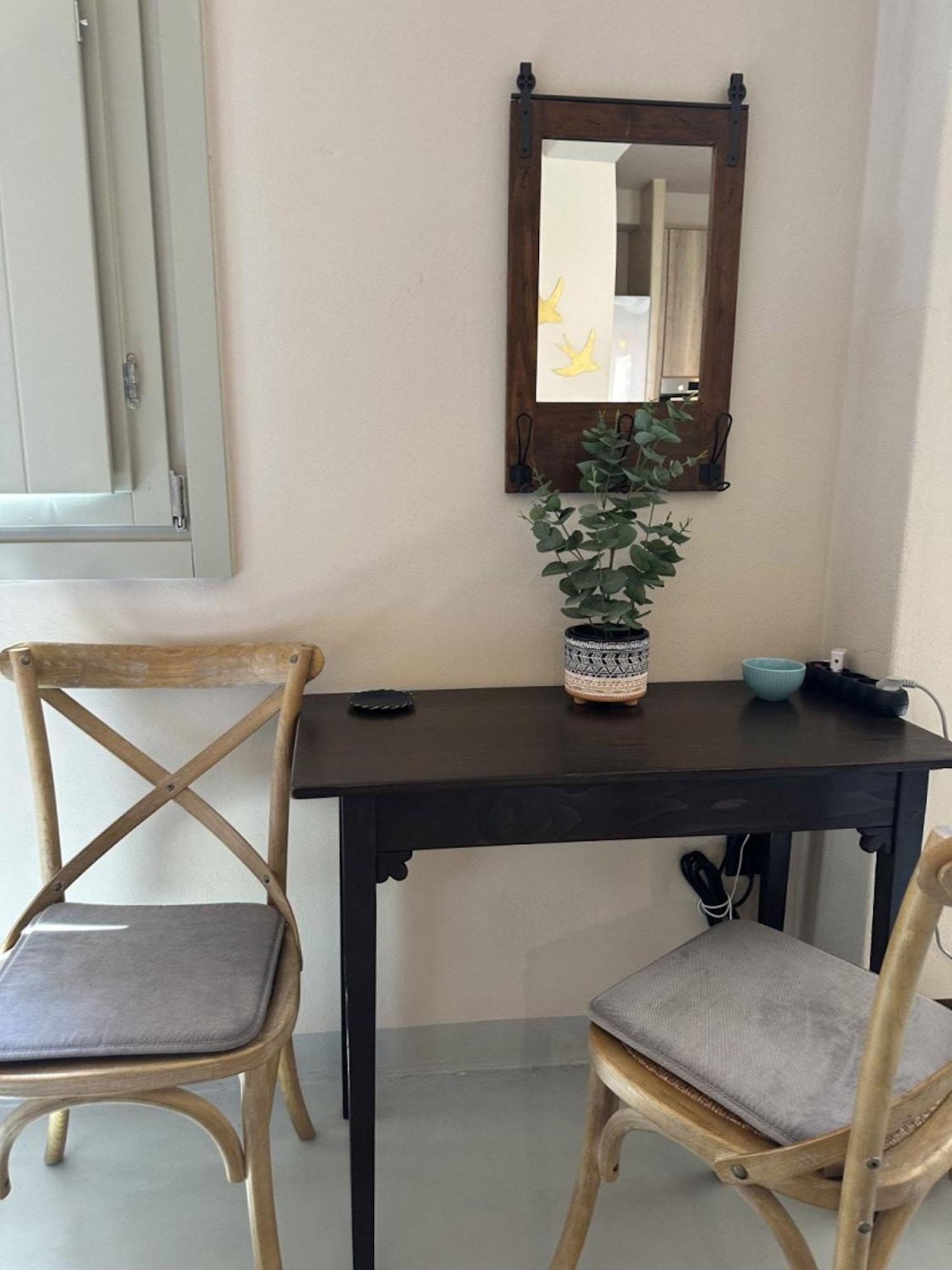 Villa Studio Finikia Santorini