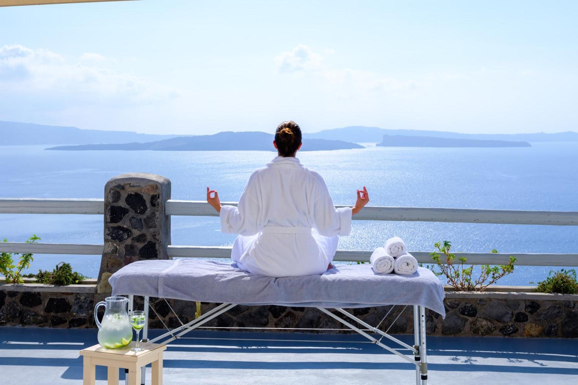 Thirea 4* Oia (Santorini)