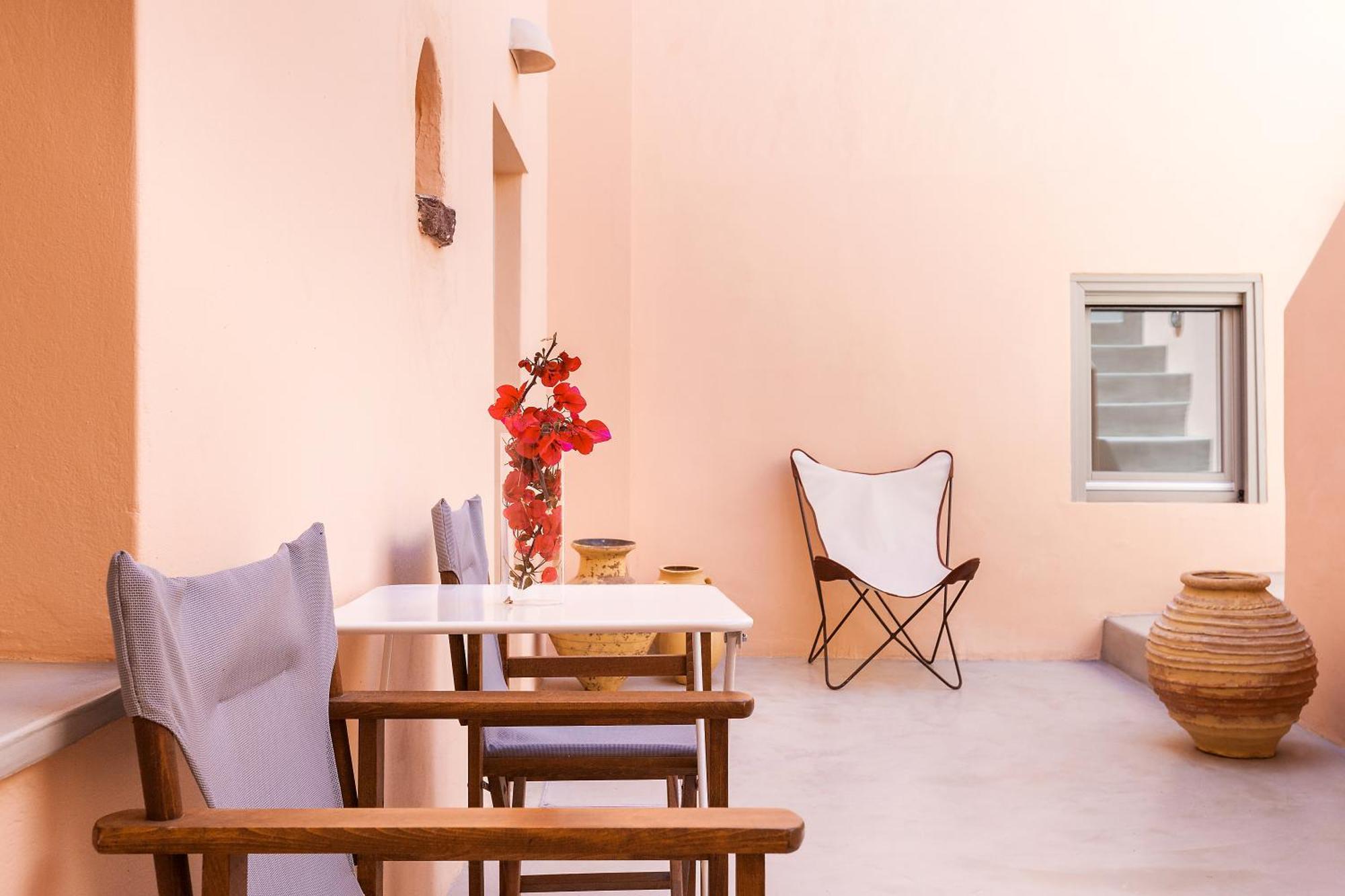 Caldera Villa