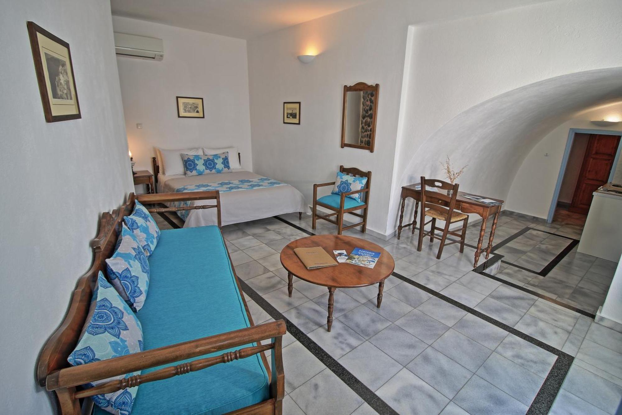 Aethrio Aparthotel Ia