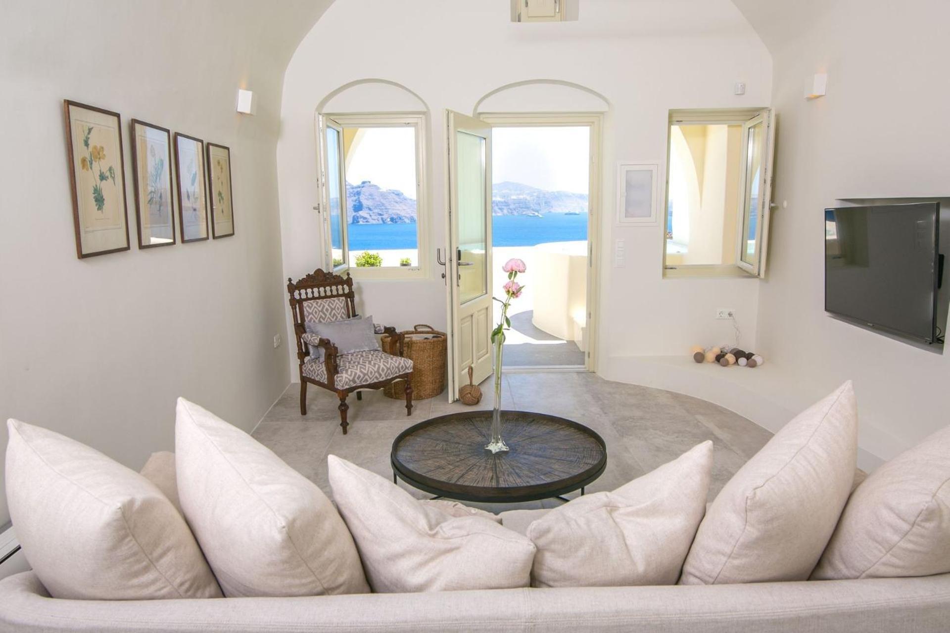 Villa Elegant Santorini Aloia Private Hot Tub Air Conditioning 1 Bedrooms