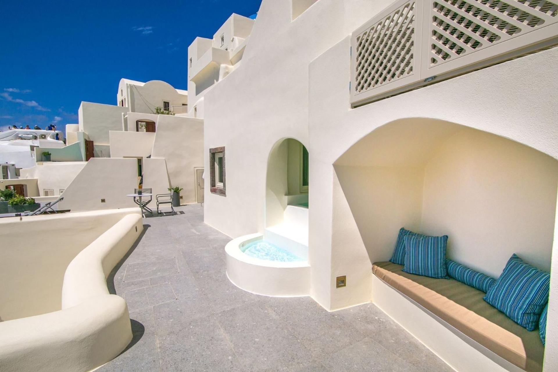 Elegant Santorini Aloia Private Hot Tub Air Conditioning 1 Bedrooms Villa