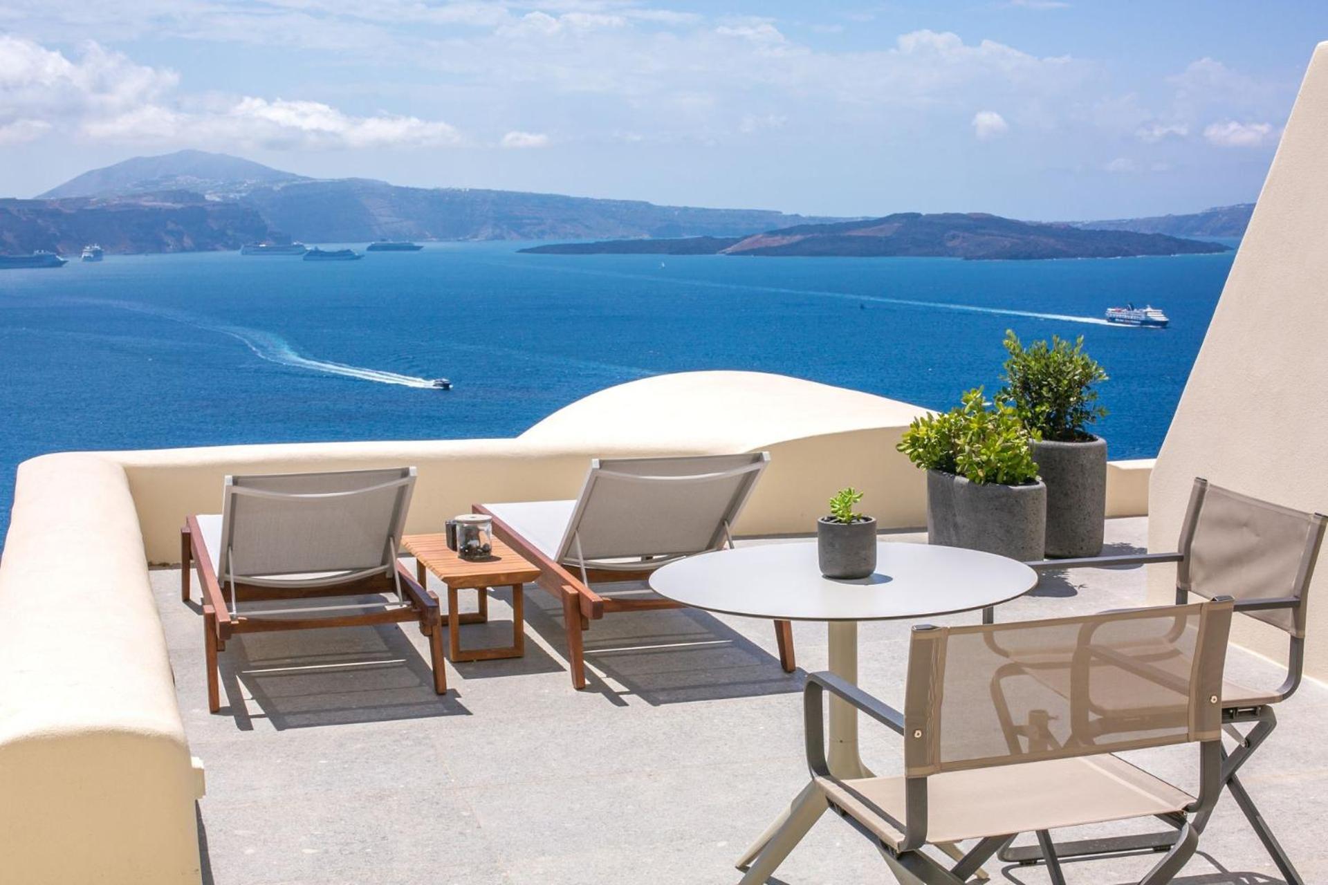 Elegant Santorini Aloia Private Hot Tub Air Conditioning 1 Bedrooms Villa *