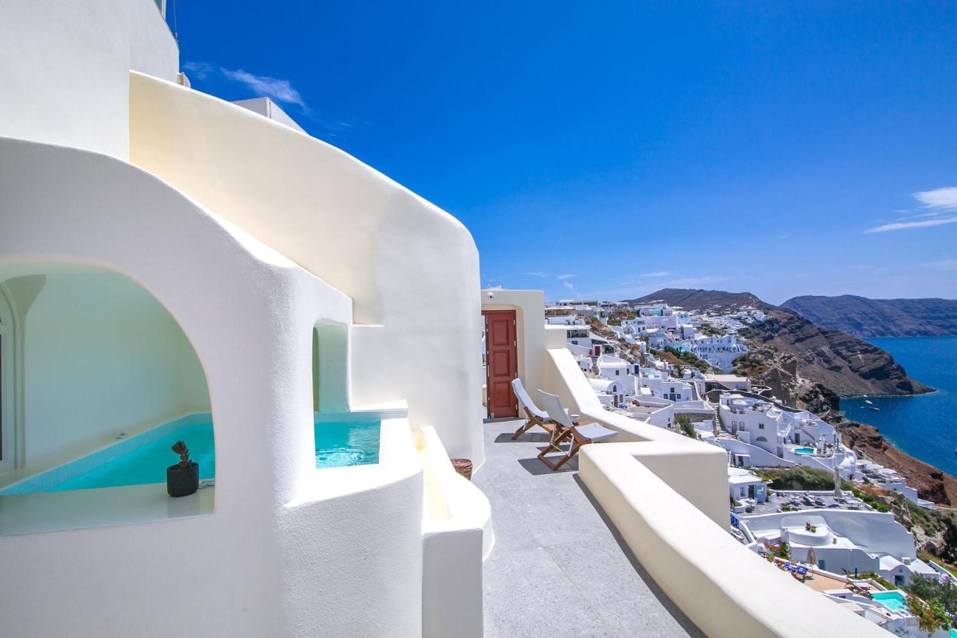Elegant Santorini Aloia Private Hot Tub Air Conditioning 1 Bedrooms Oia (Santorini)