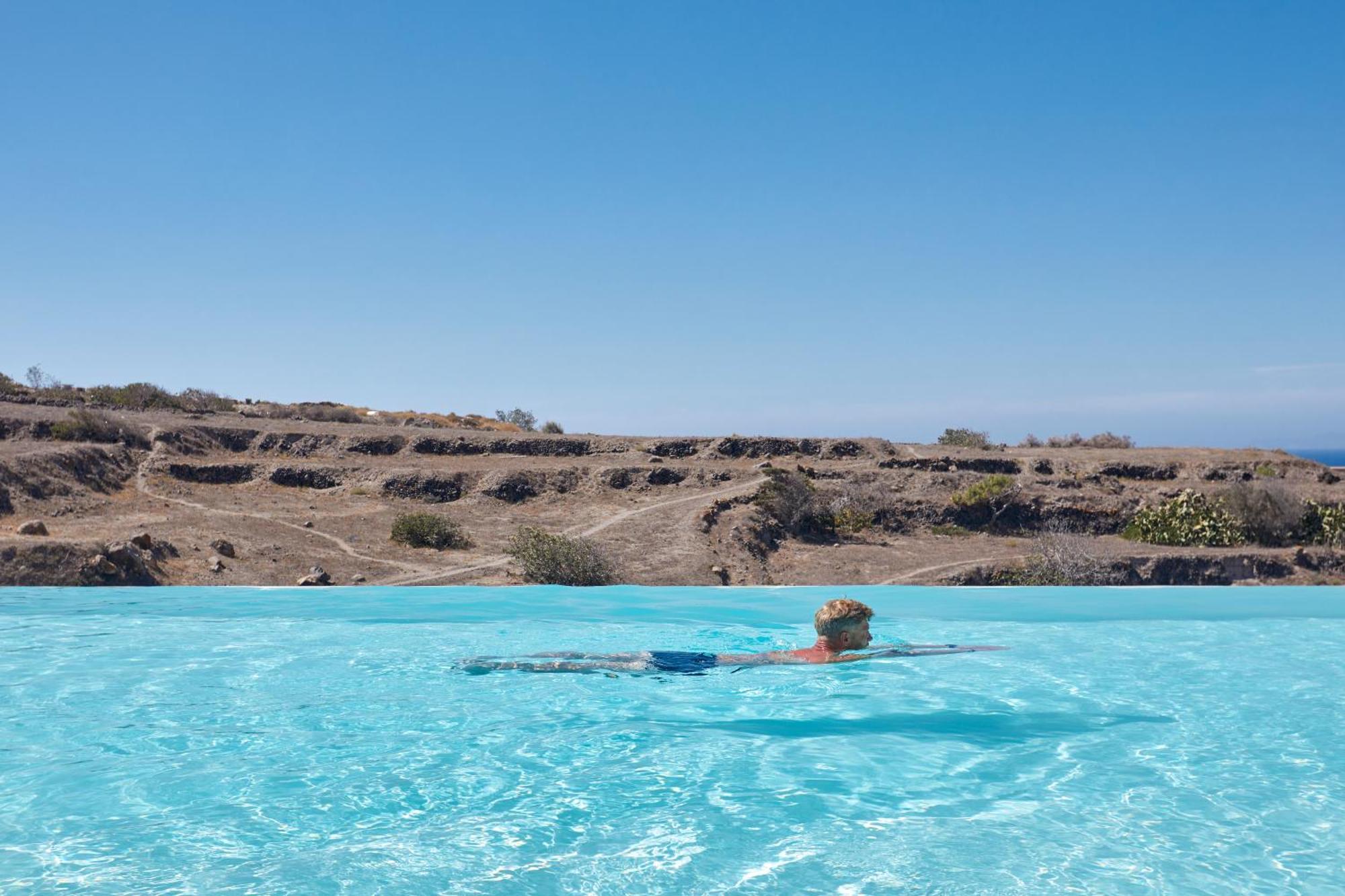 Adorno 3* Oia (Santorini)