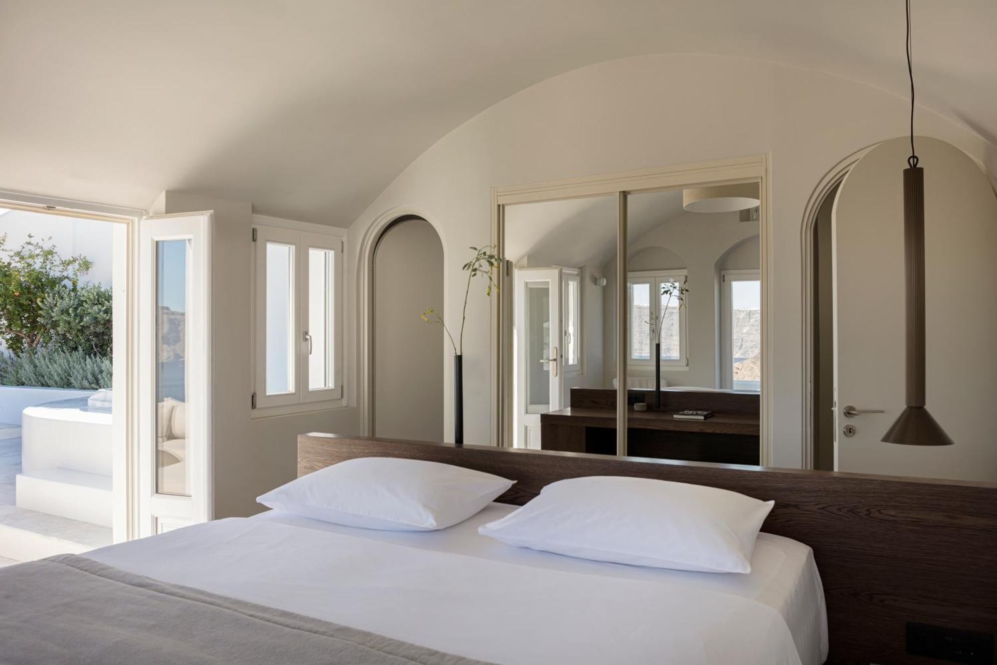 Canaves - Small Luxury Of The World Oia (Santorini)