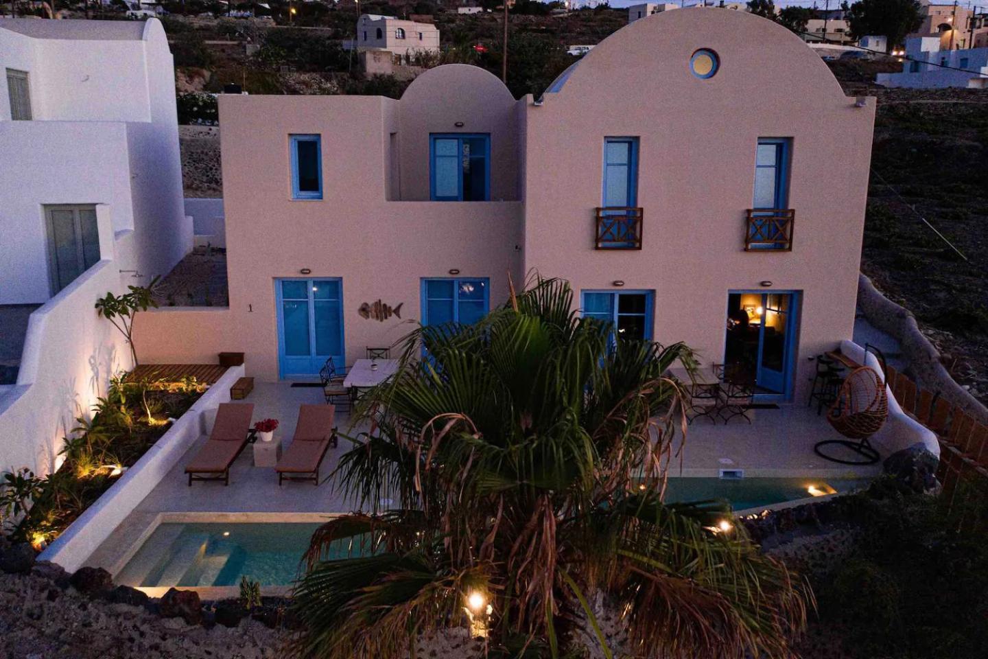 Pink Freud Santorini