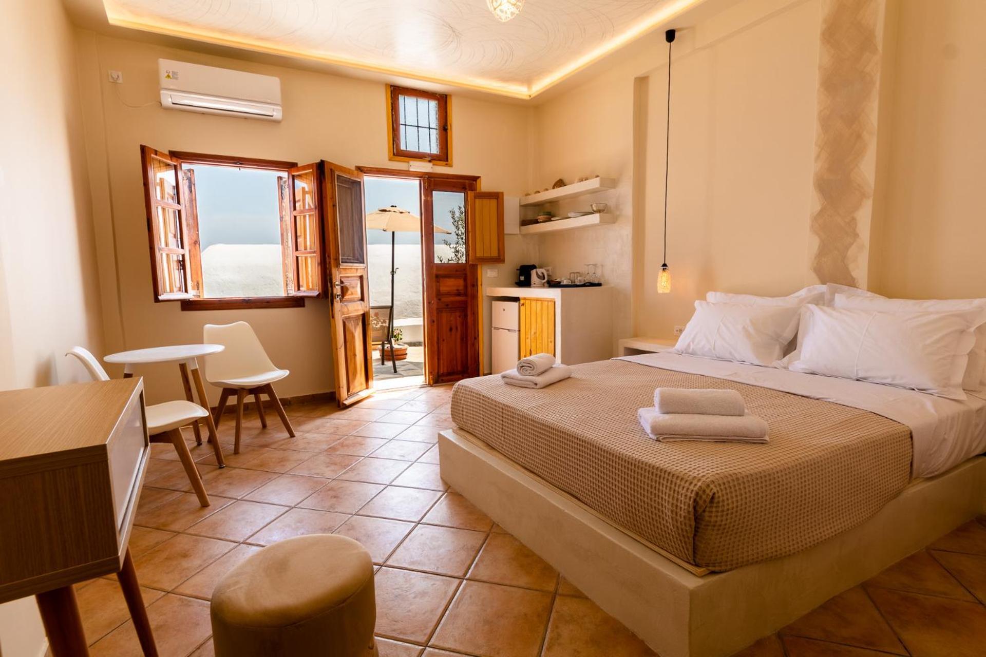 Ostria Caldera Guest house Oia (Santorini)