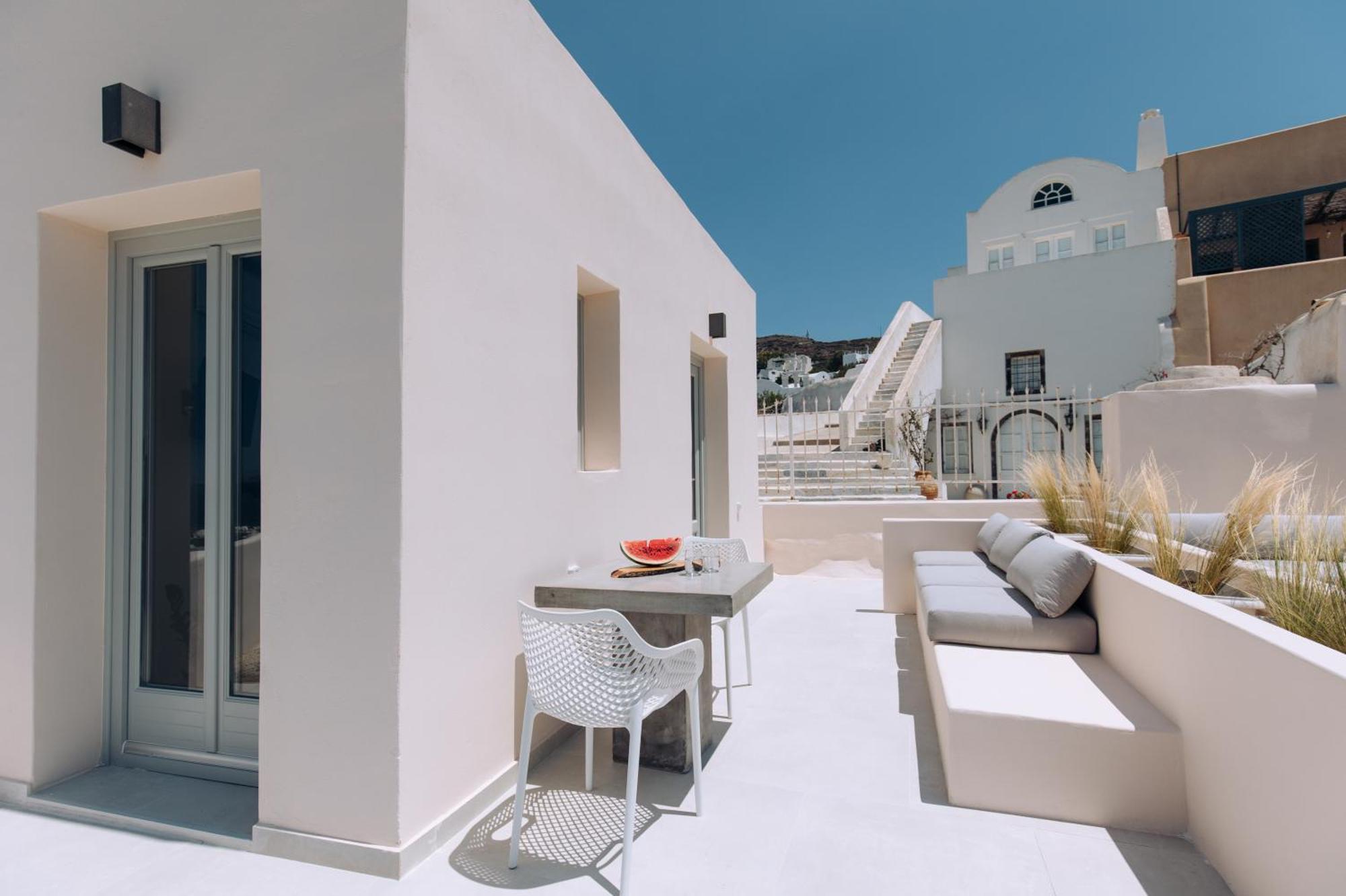 Elysian Santorini * Ia