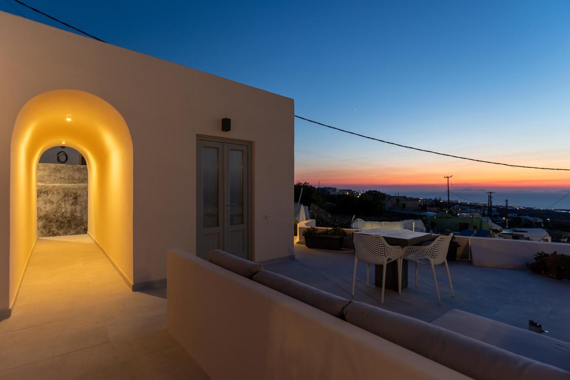 Elysian Santorini Ia