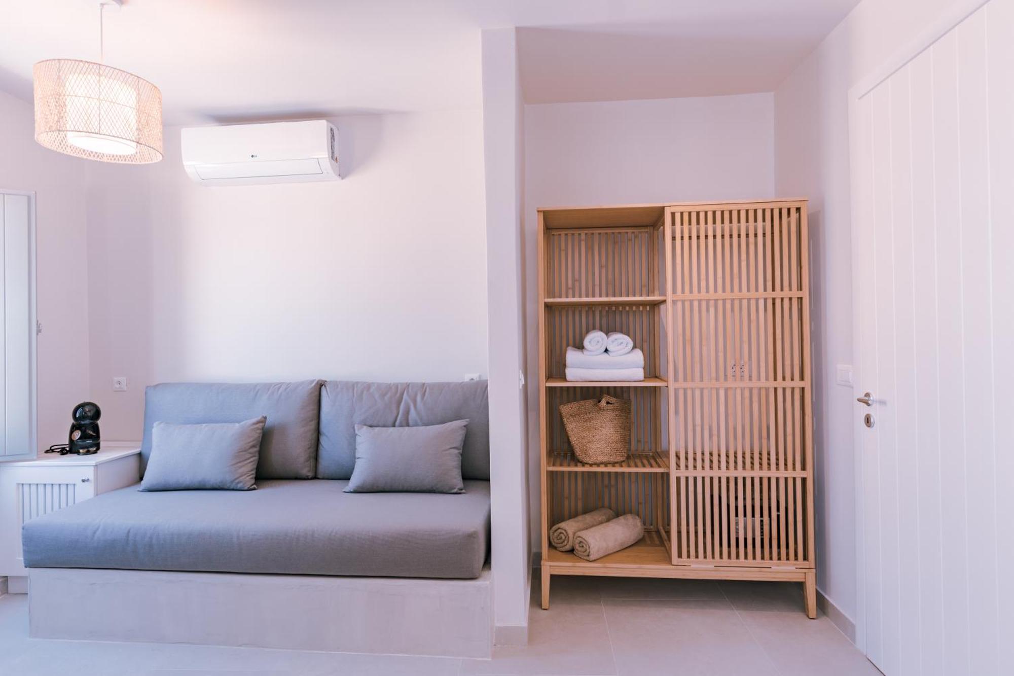 Elysian Santorini Villa Ia