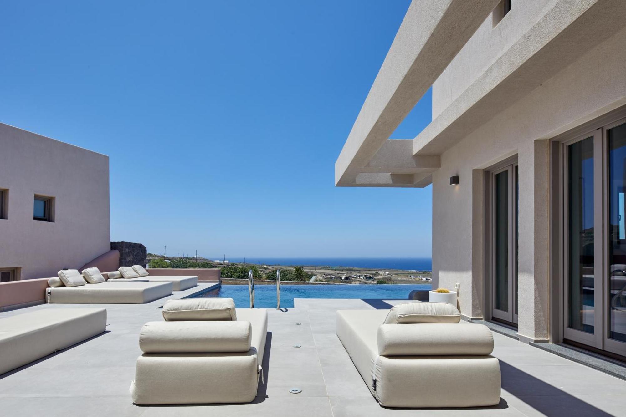 Myst Boutique Oia (Santorini)
