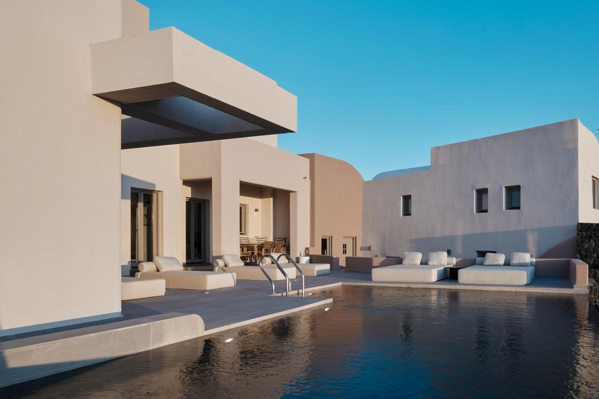 Myst Boutique Oia (Santorini)