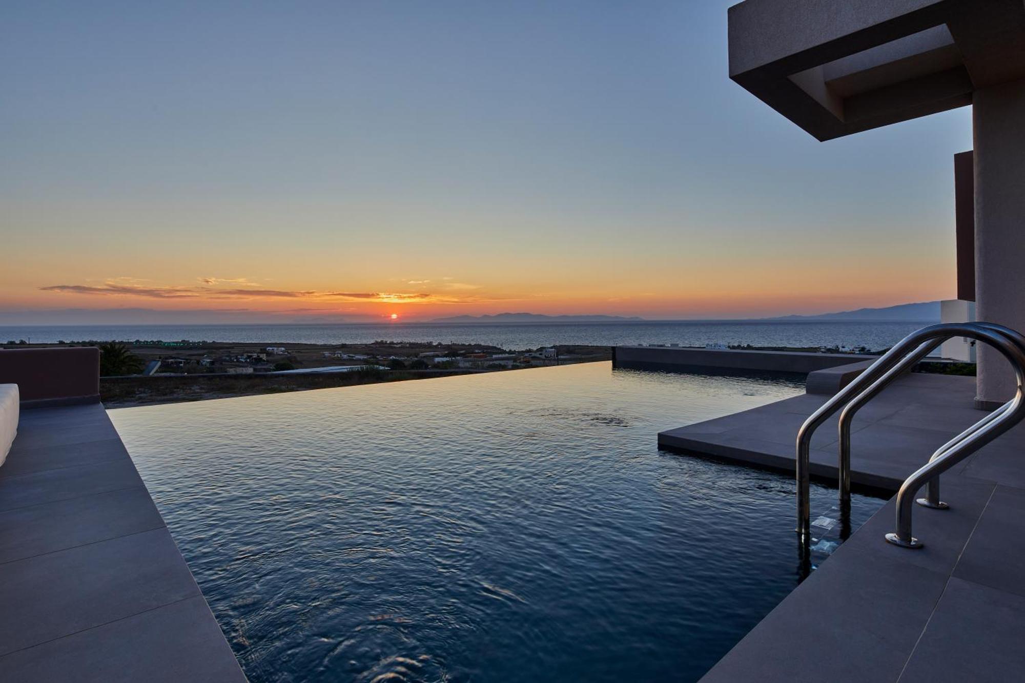 Myst Boutique Oia (Santorini)