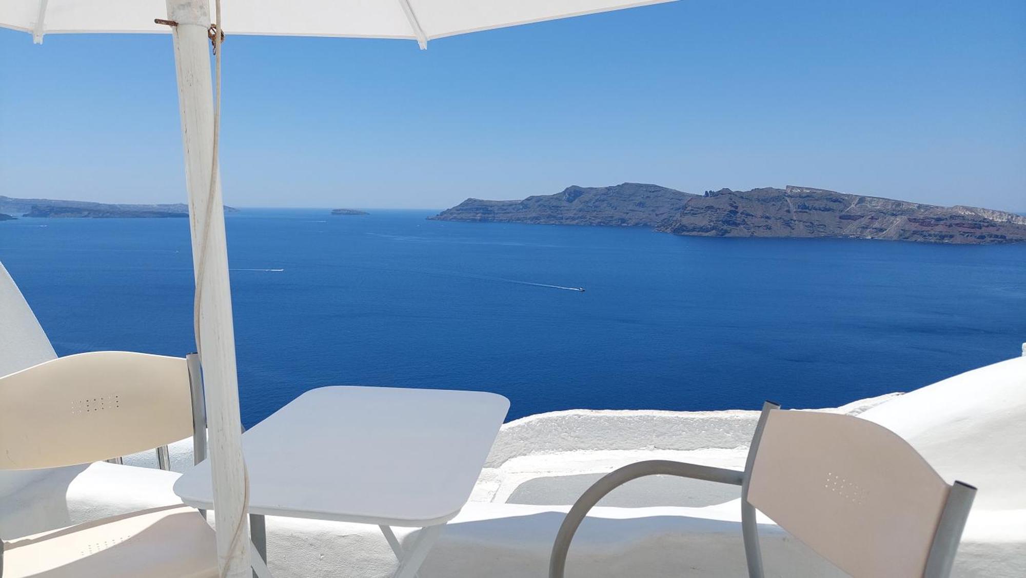 Olympic Aparthotel Oia (Santorini)