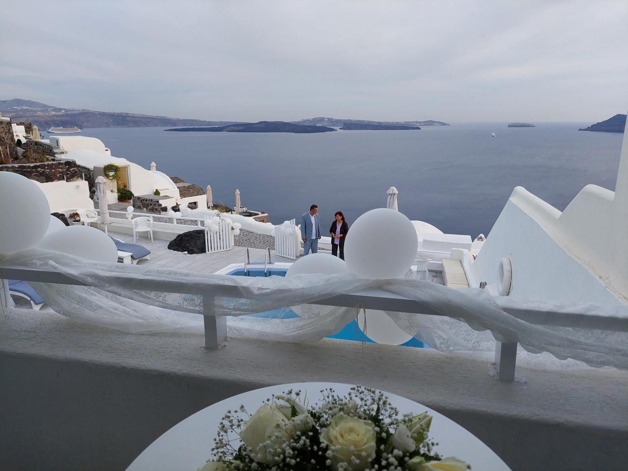 Olympic 3* Oia (Santorini)