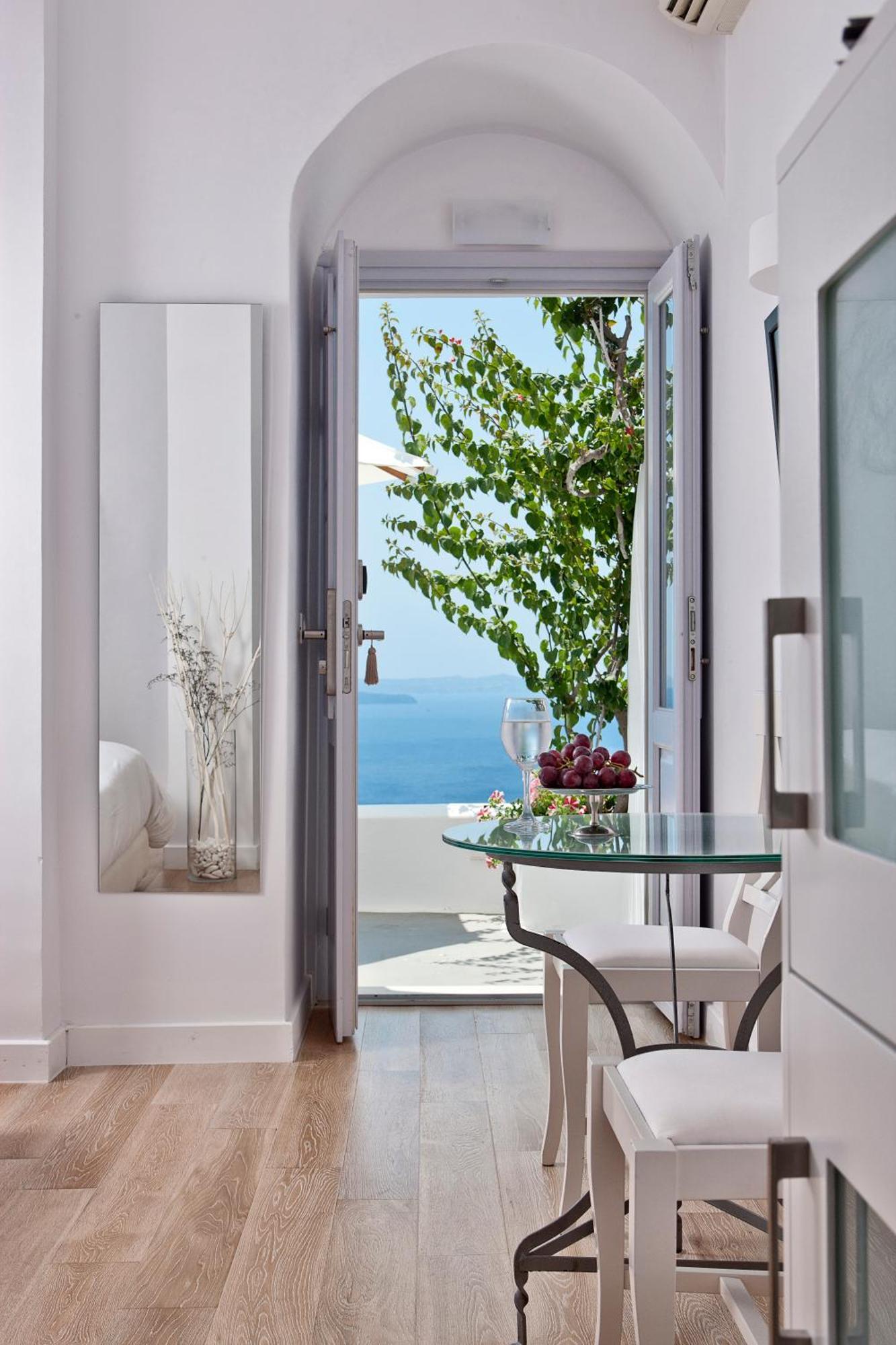 Katikies Santorini - The Leading Of The World Oia (Santorini)