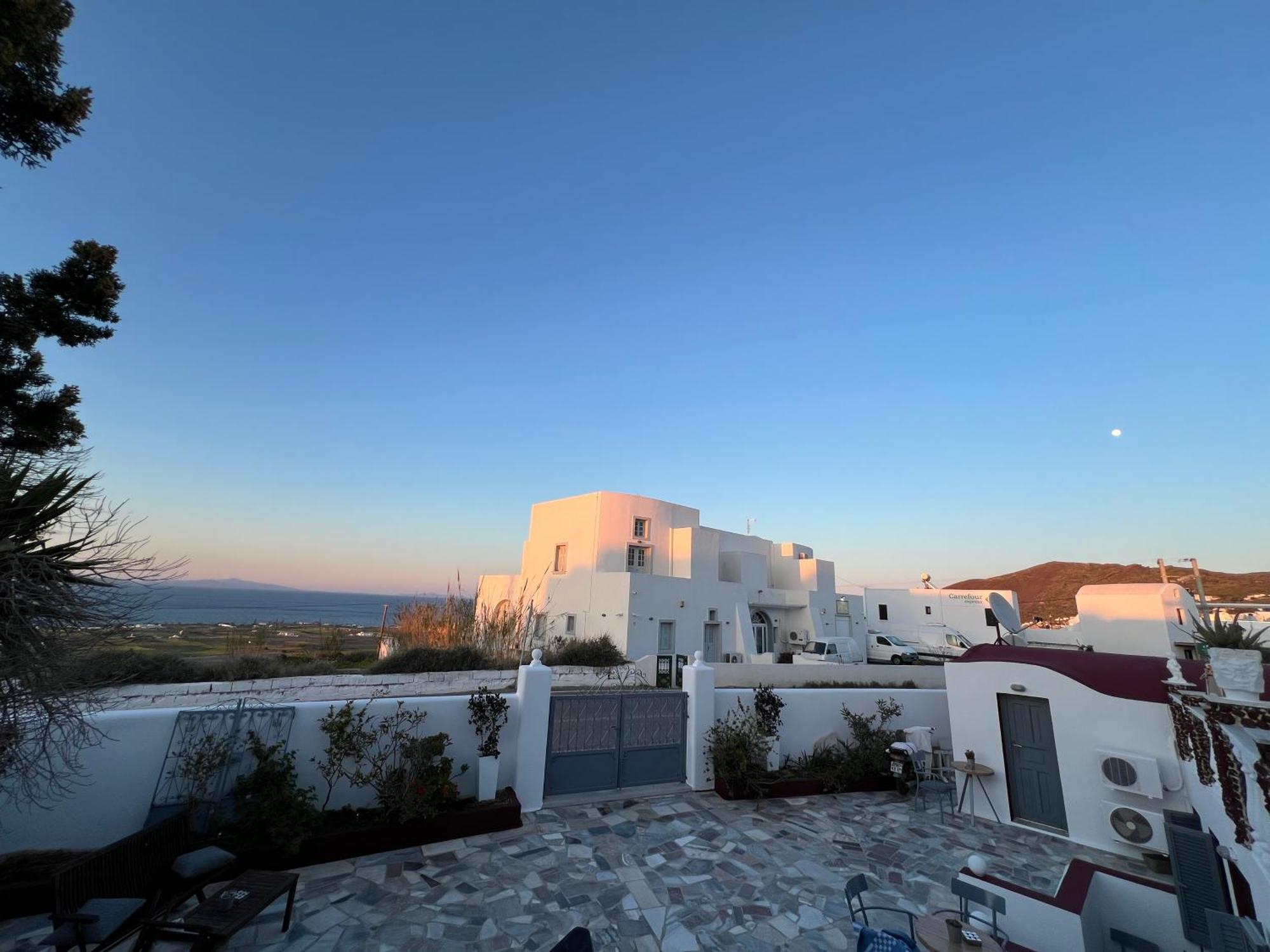 Maryloujohn Oia (Santorini)
