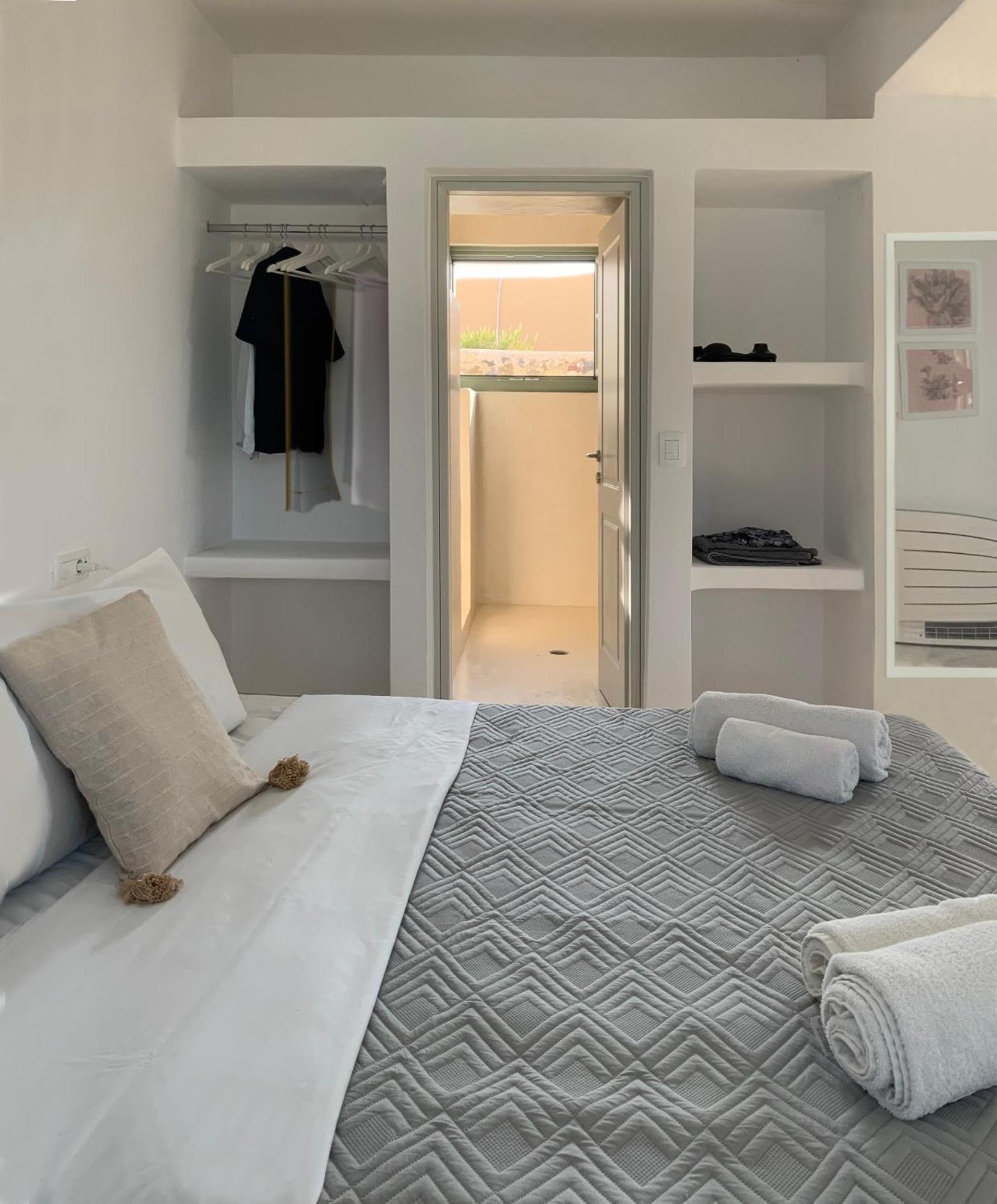 Ambelia Traditional Aparthotel 3*