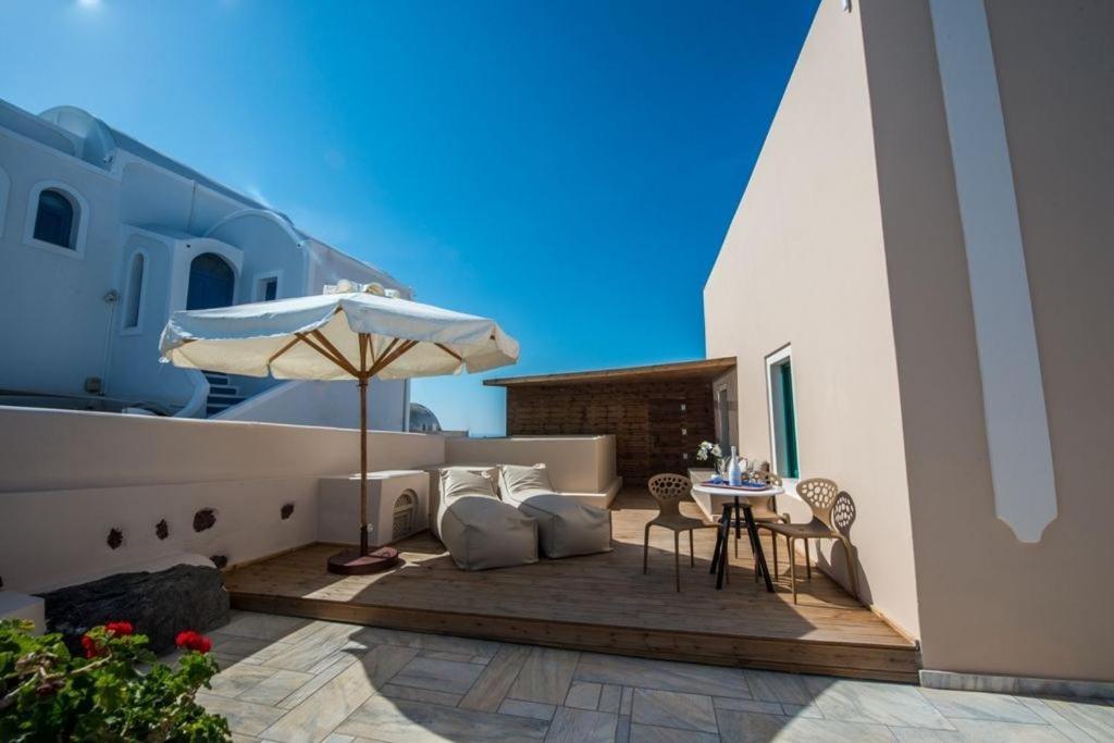 Pbs One Bedroom Villa With Outdoor Hot Tub Oia Villa Oia (Santorini)