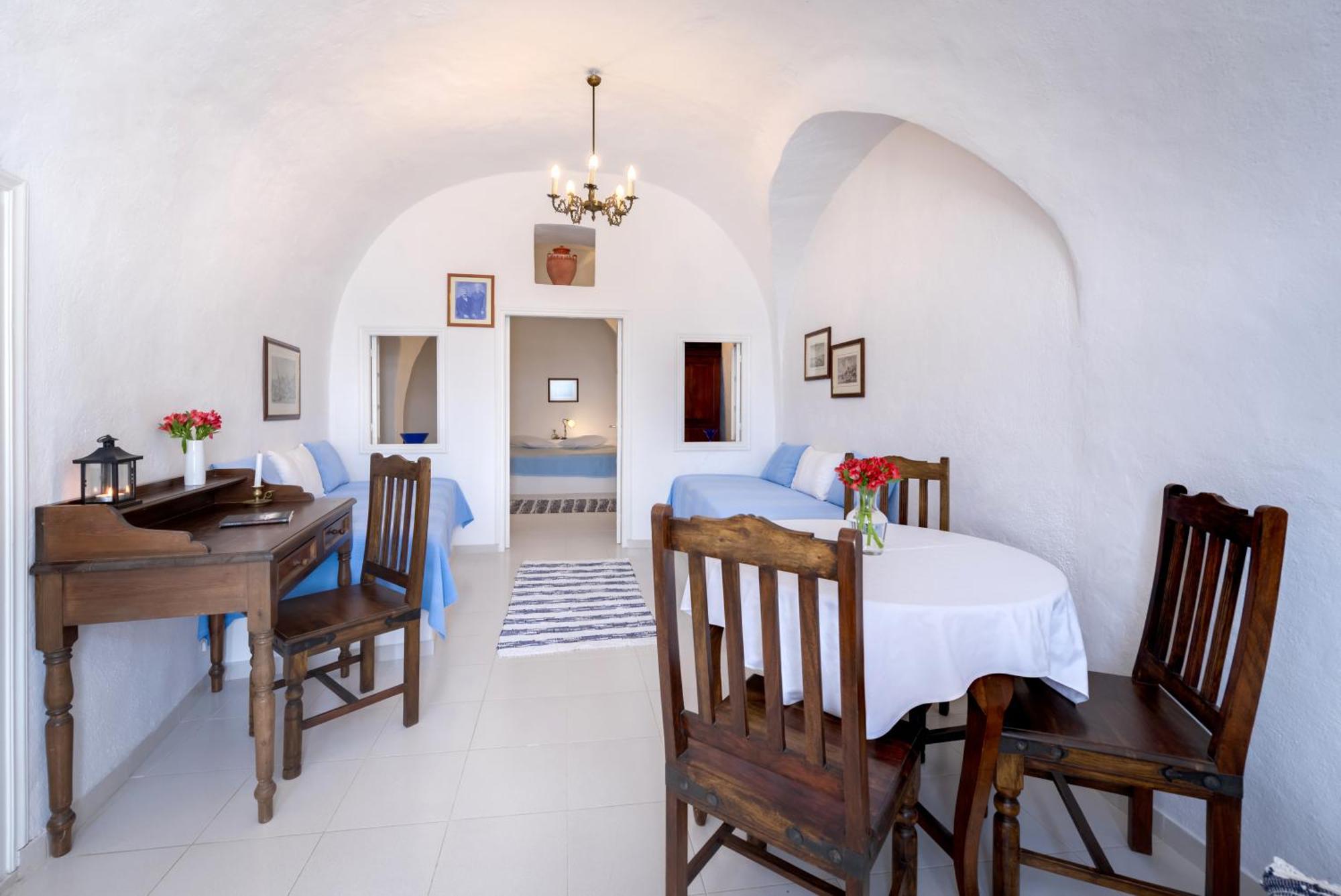 Chelidonia Traditional 3*