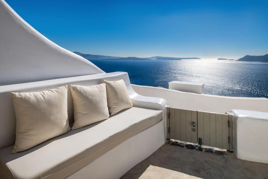 Seacrest Villa-volcano View Oia (Santorini)