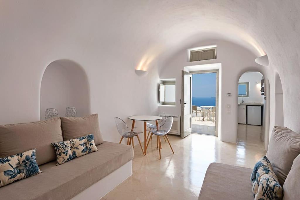 Villa Seacrest Villa-volcano View Oia (Santorini)