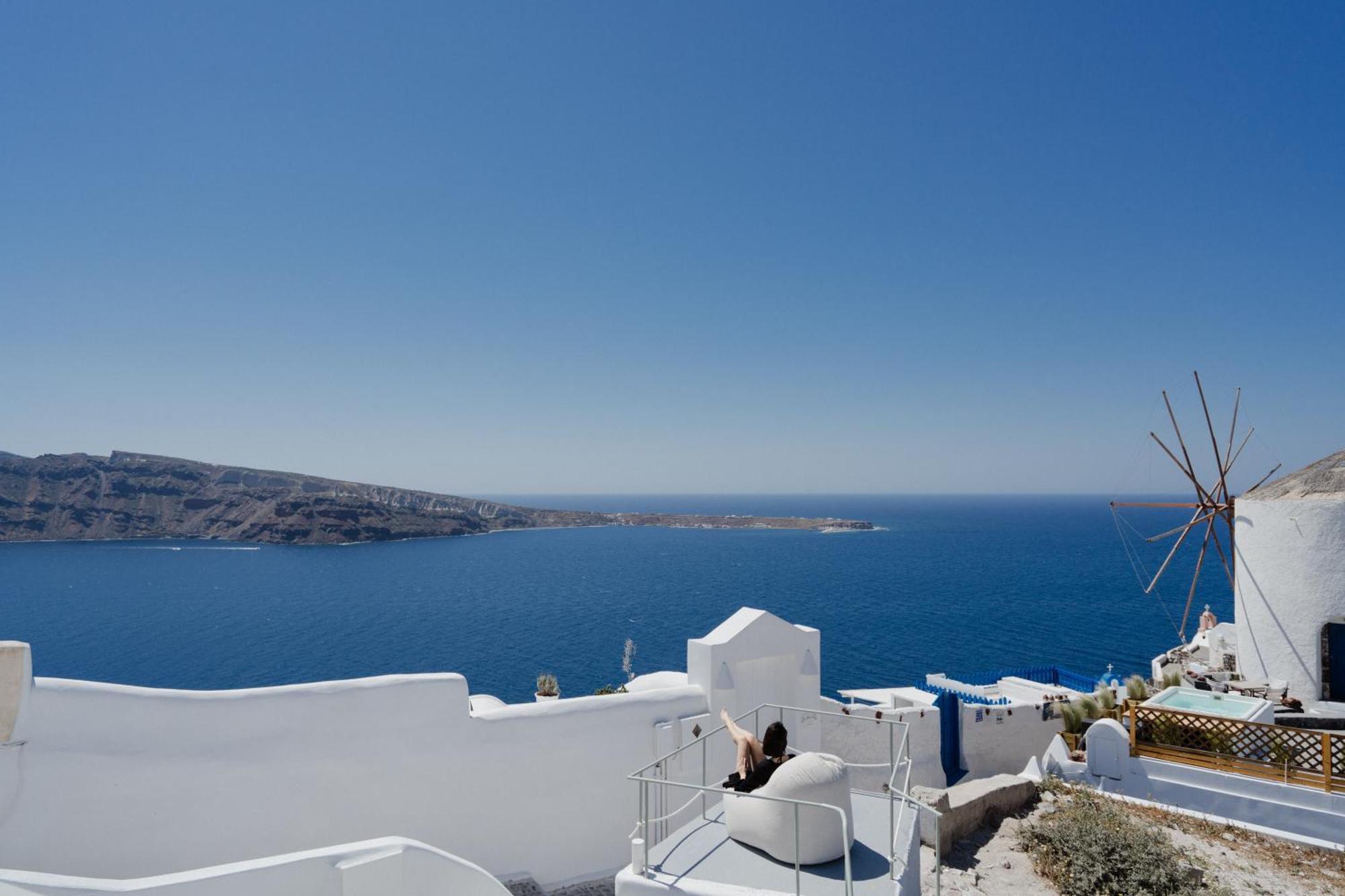 The Sunset Windmill Villa *