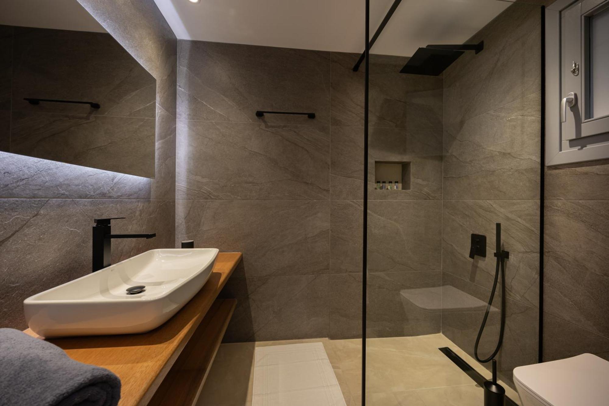 Nastram Aparthotel