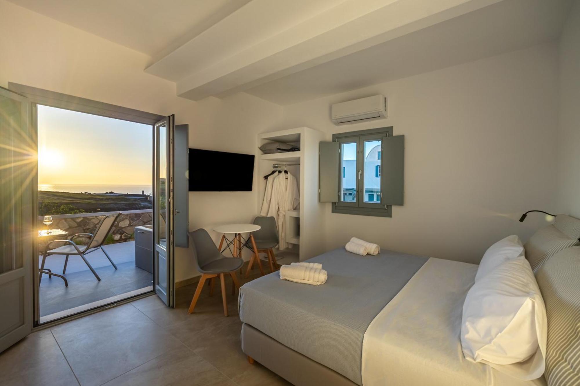 Aparthotel Nastram Oia (Santorini)