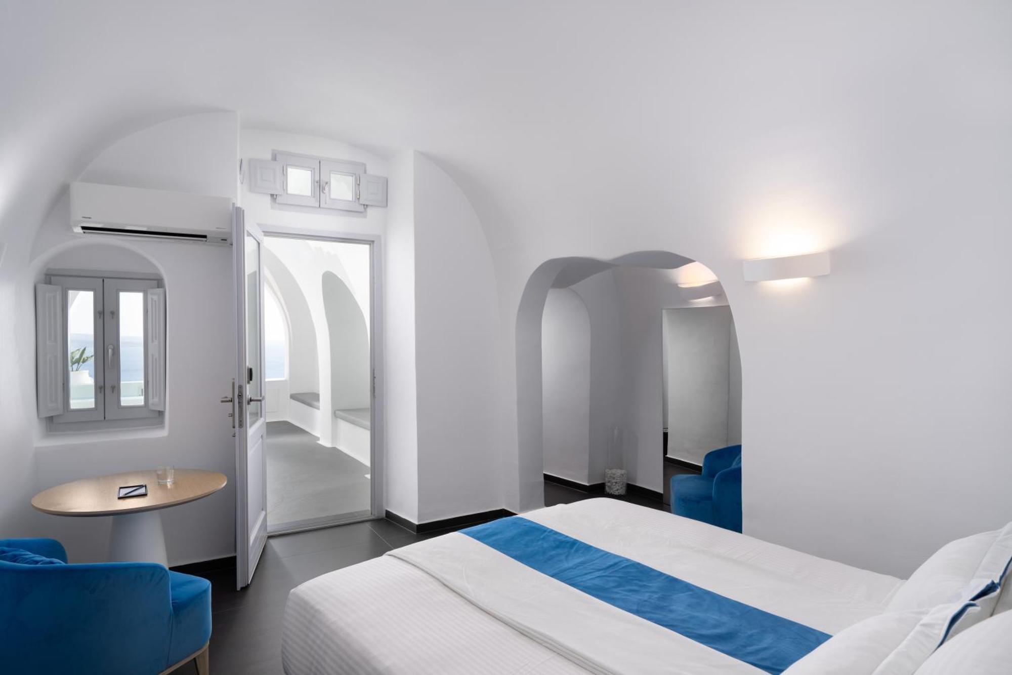 Katikies Santorini - The Leading Of The World Oía