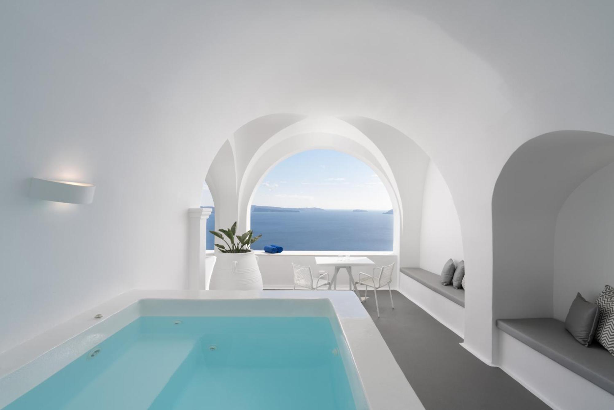 Katikies Santorini - The Leading Of The World Oía