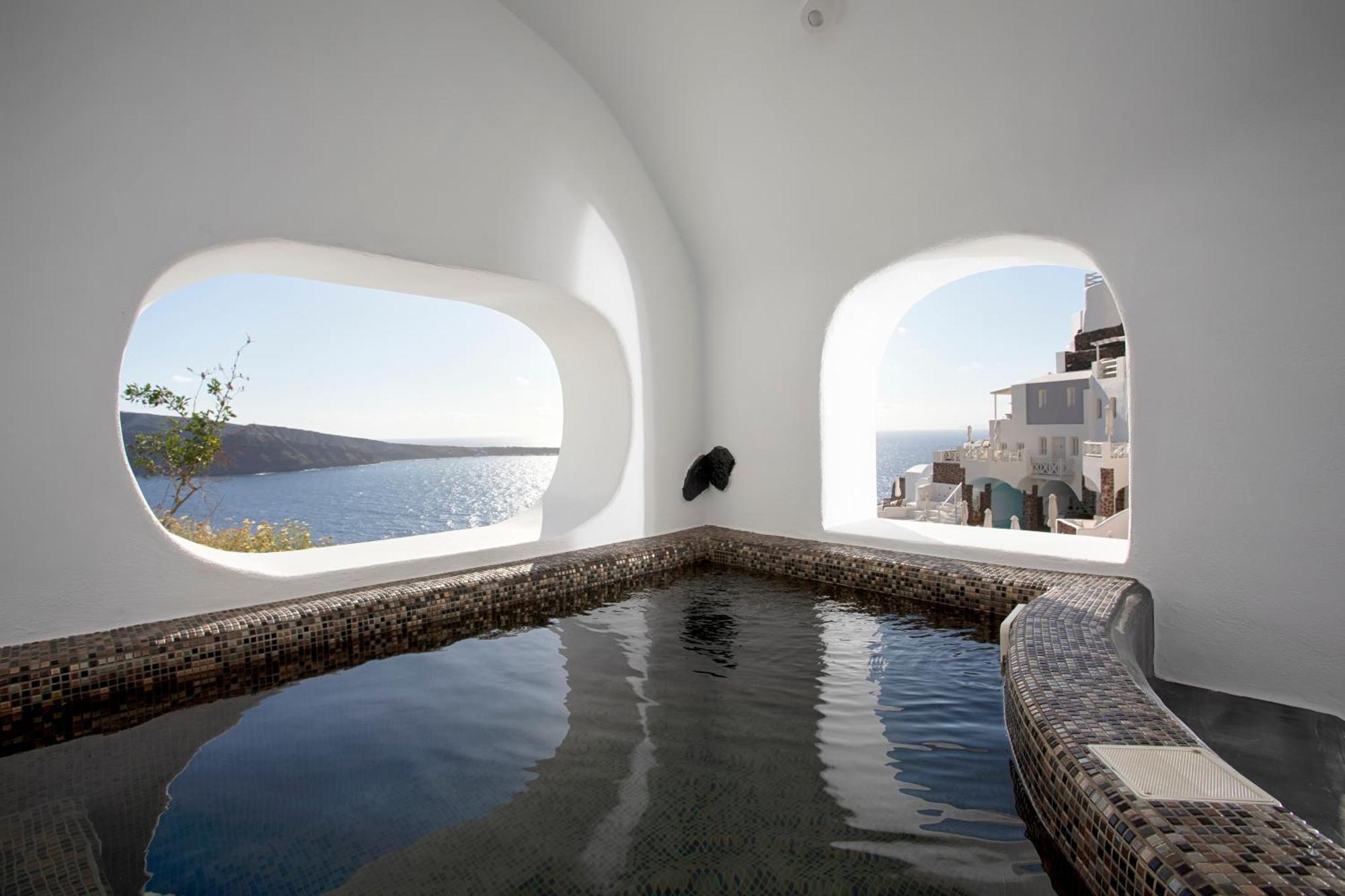 Angle Cavehouse Holiday home *