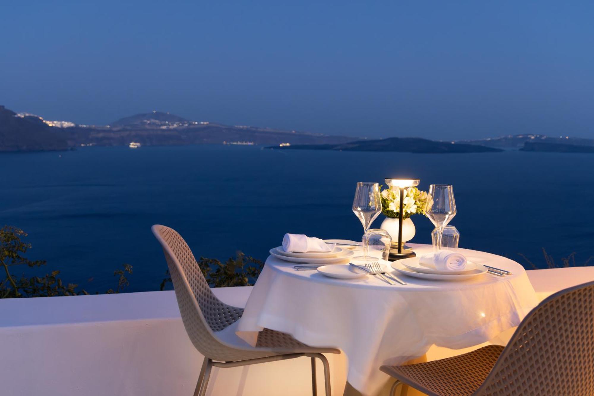 Aspaki By Art Maisons 5* Oia (Santorini)
