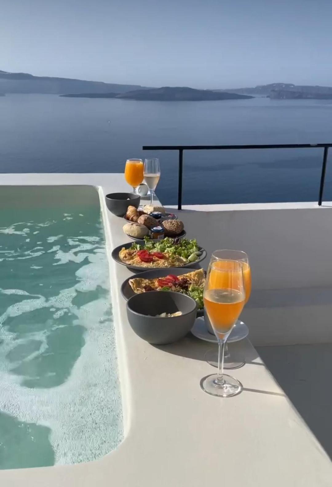 Villa Platis Oia (Santorini)