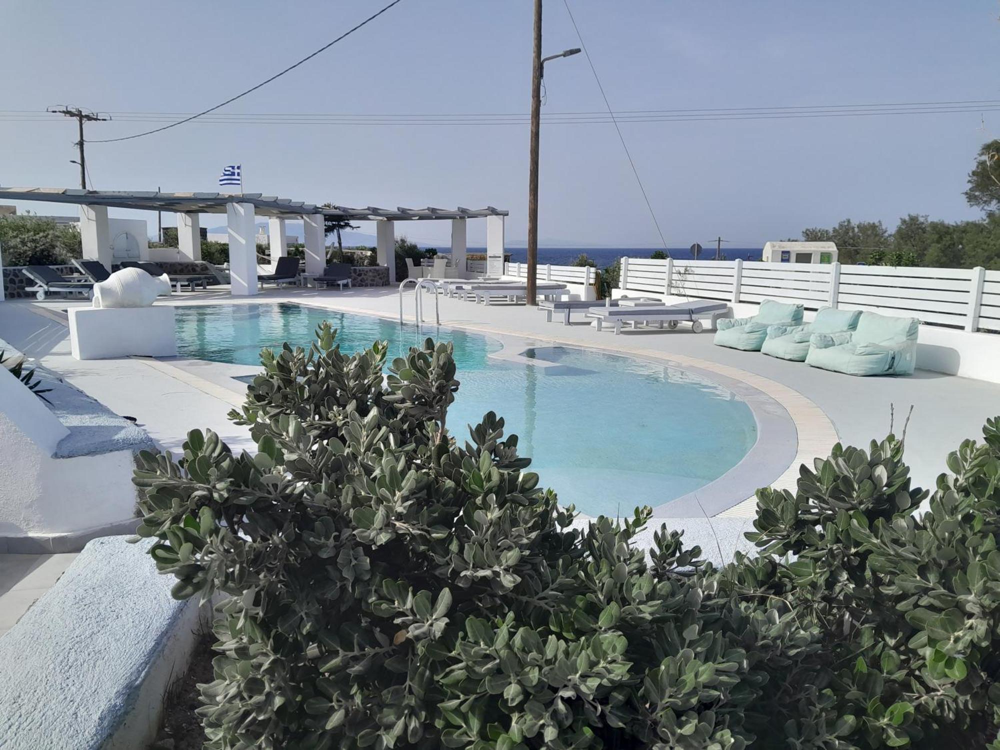 Sea Paradise - Seaside & Private Jacuzzi Oia (Santorini)