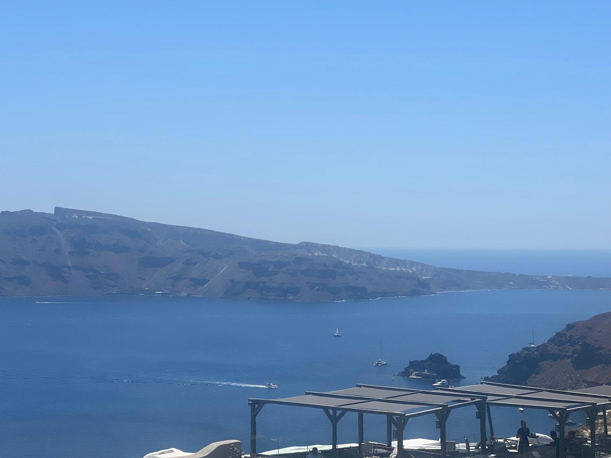 Aspa Aparthotel Oia (Santorini)