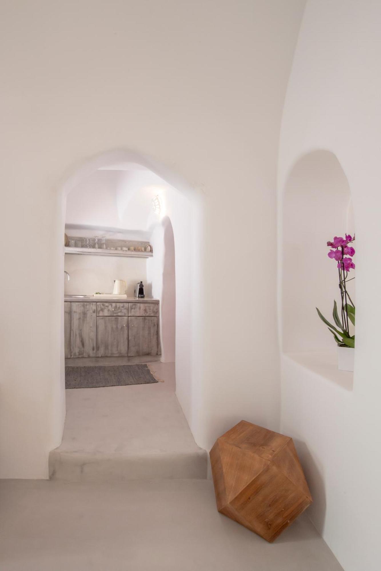 Anemi House & Oia (Santorini)