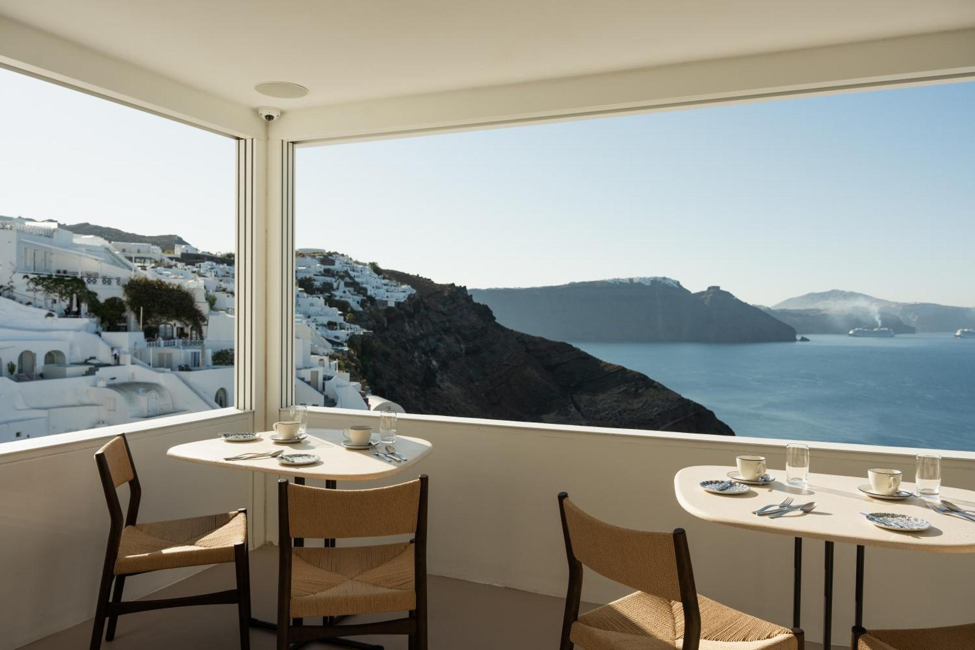 Canaves Ena - Small Luxury Of The World Oia (Santorini)