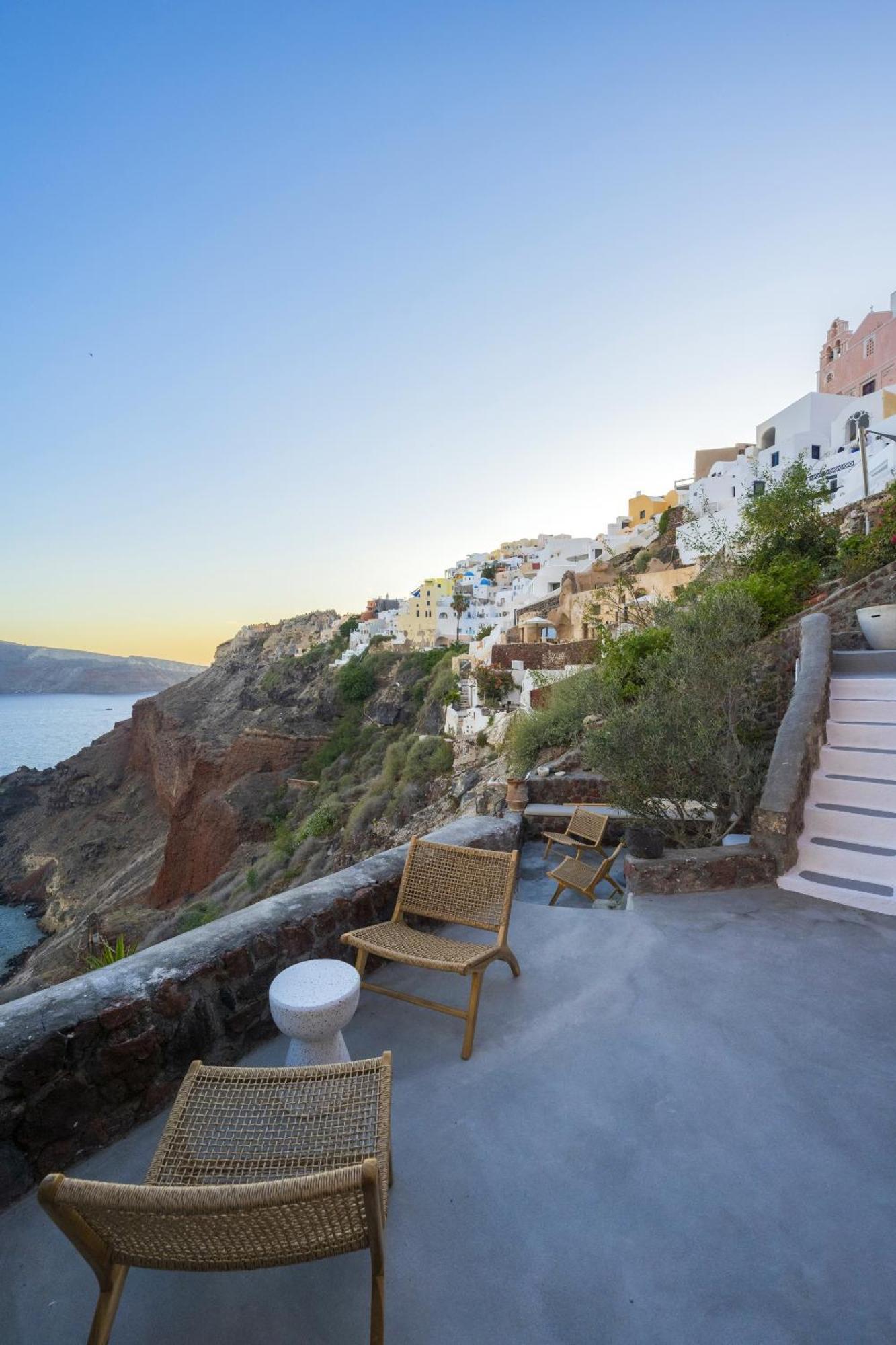 Waves By Sv Oia (Santorini)