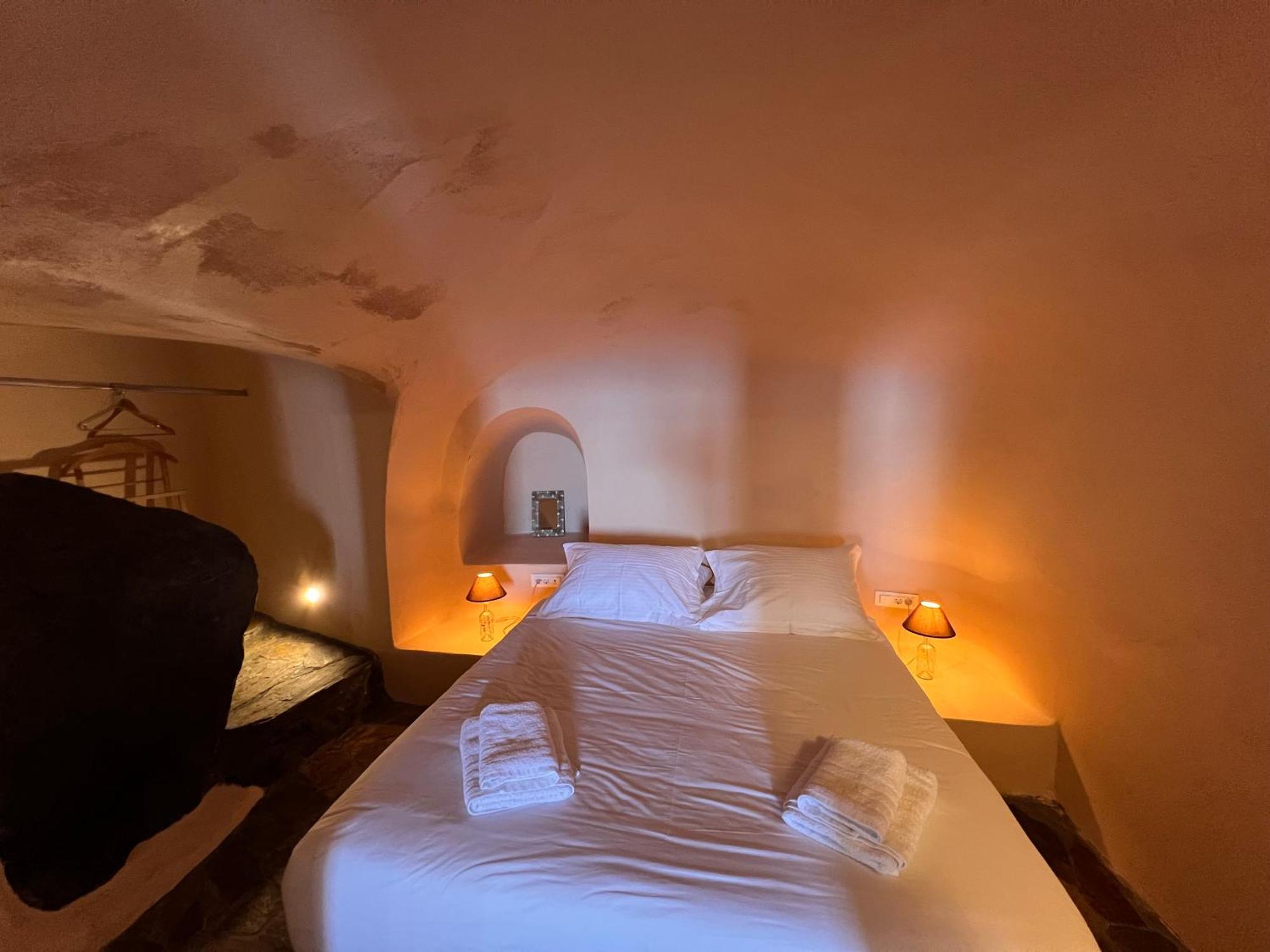 Vineyart Homes * Oia (Santorini)