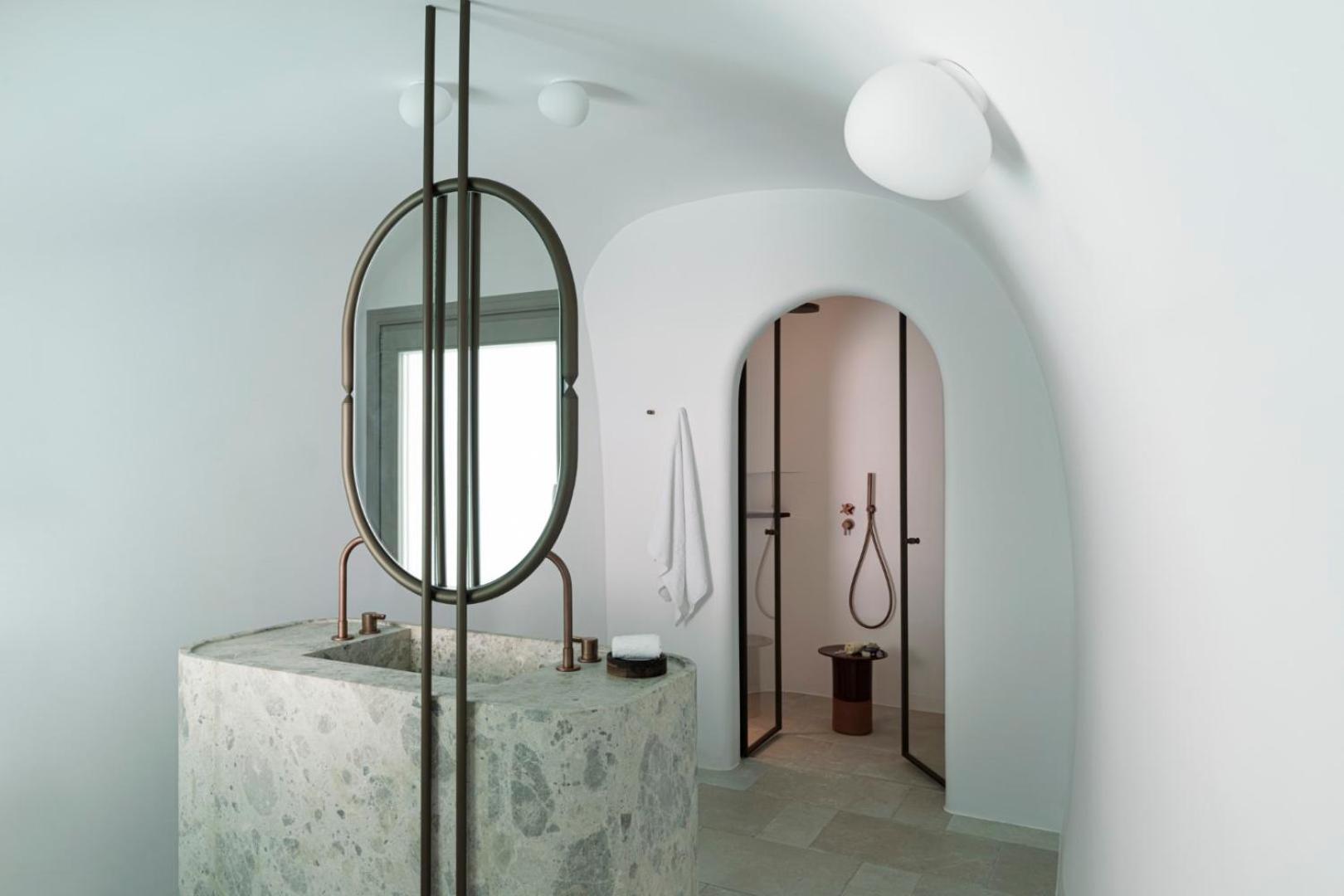 Canaves Ena - Small Luxury Of The World Oia (Santorini)