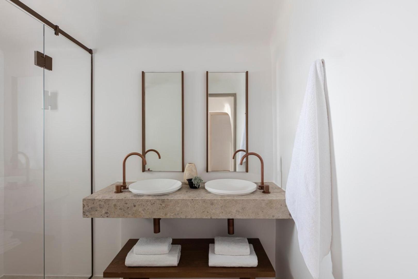 Canaves Ena - Small Luxury Of The World 5* Oia (Santorini)