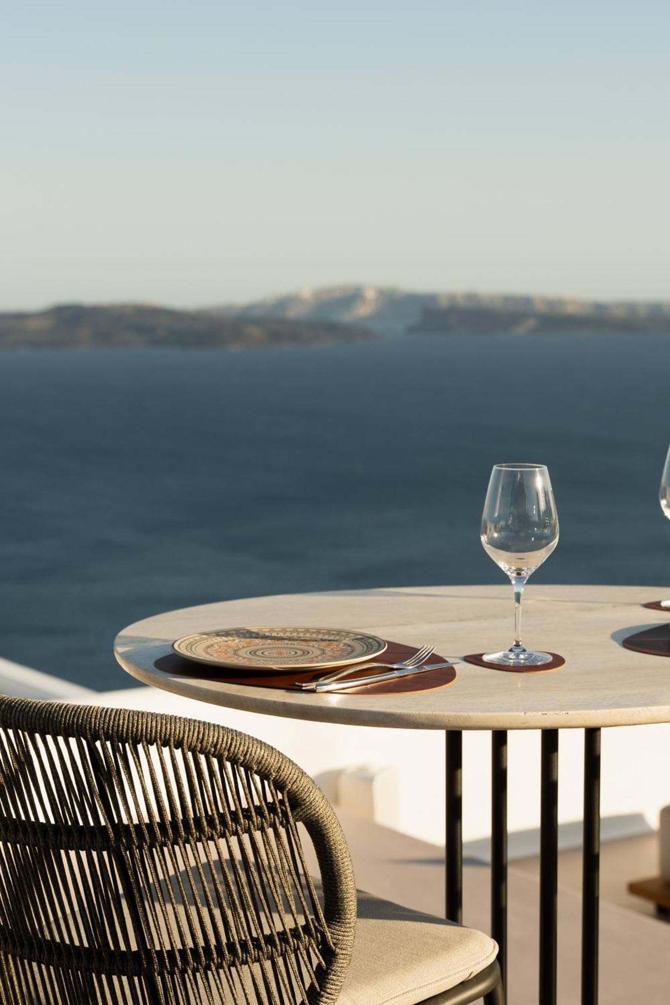 Hotel Canaves Ena - Small Luxury Of The World Oia (Santorini)
