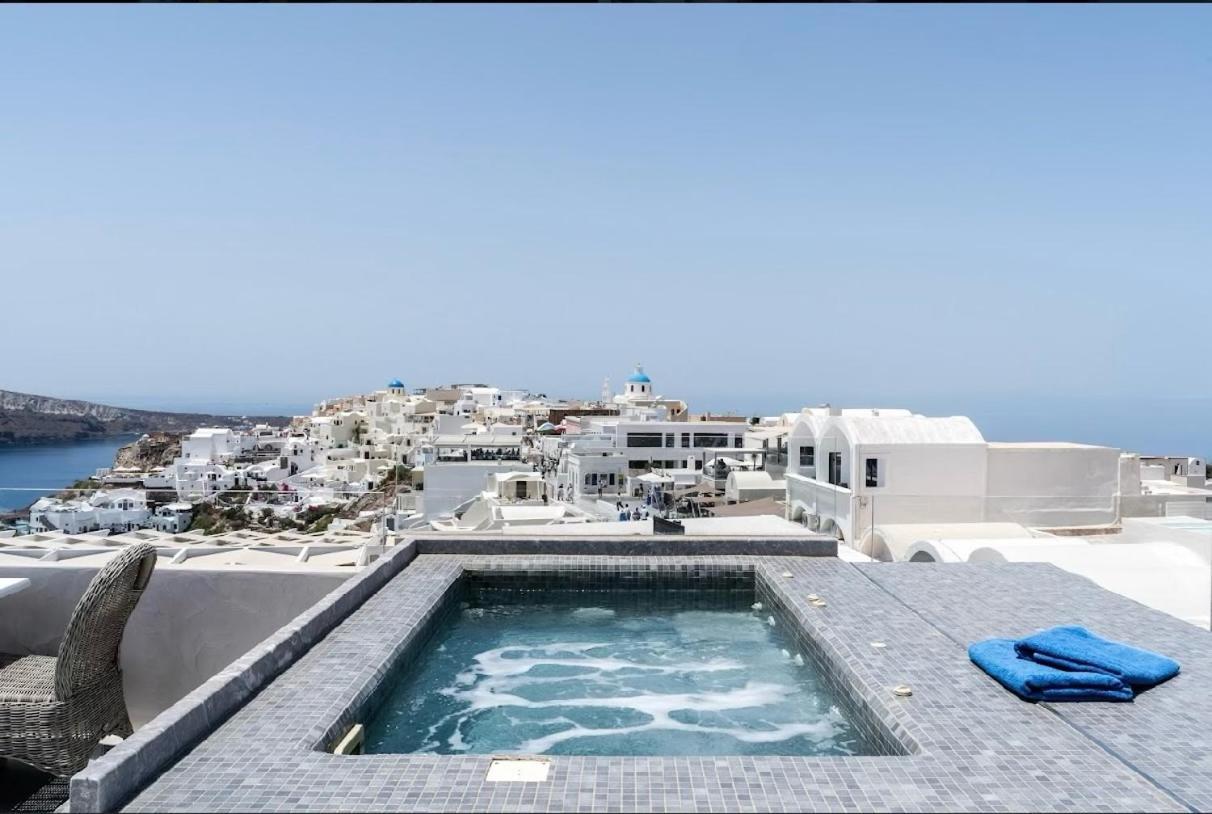 Apartment Enalion White
