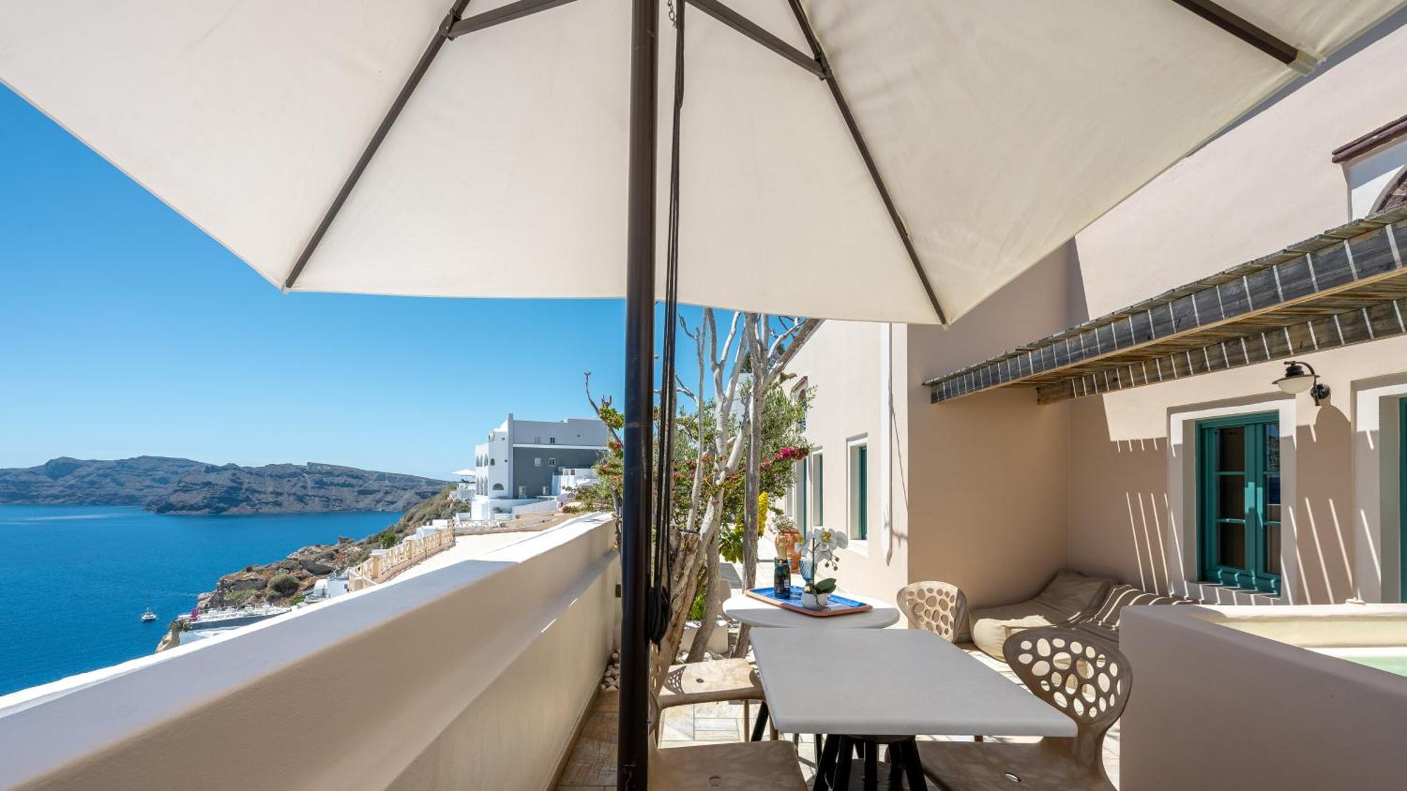Passion Blue * Oia (Santorini)
