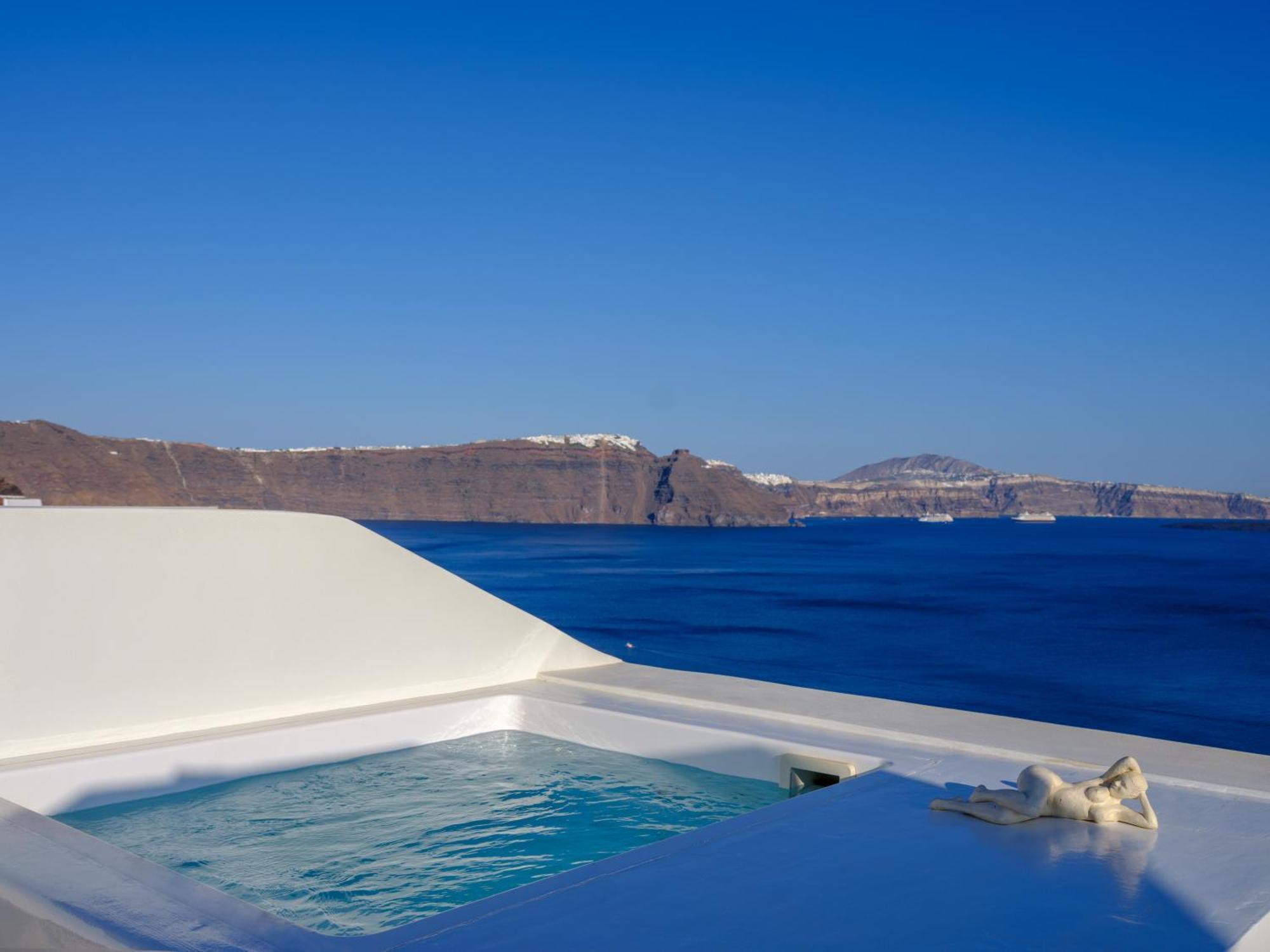 Treasures Art * Oia (Santorini)